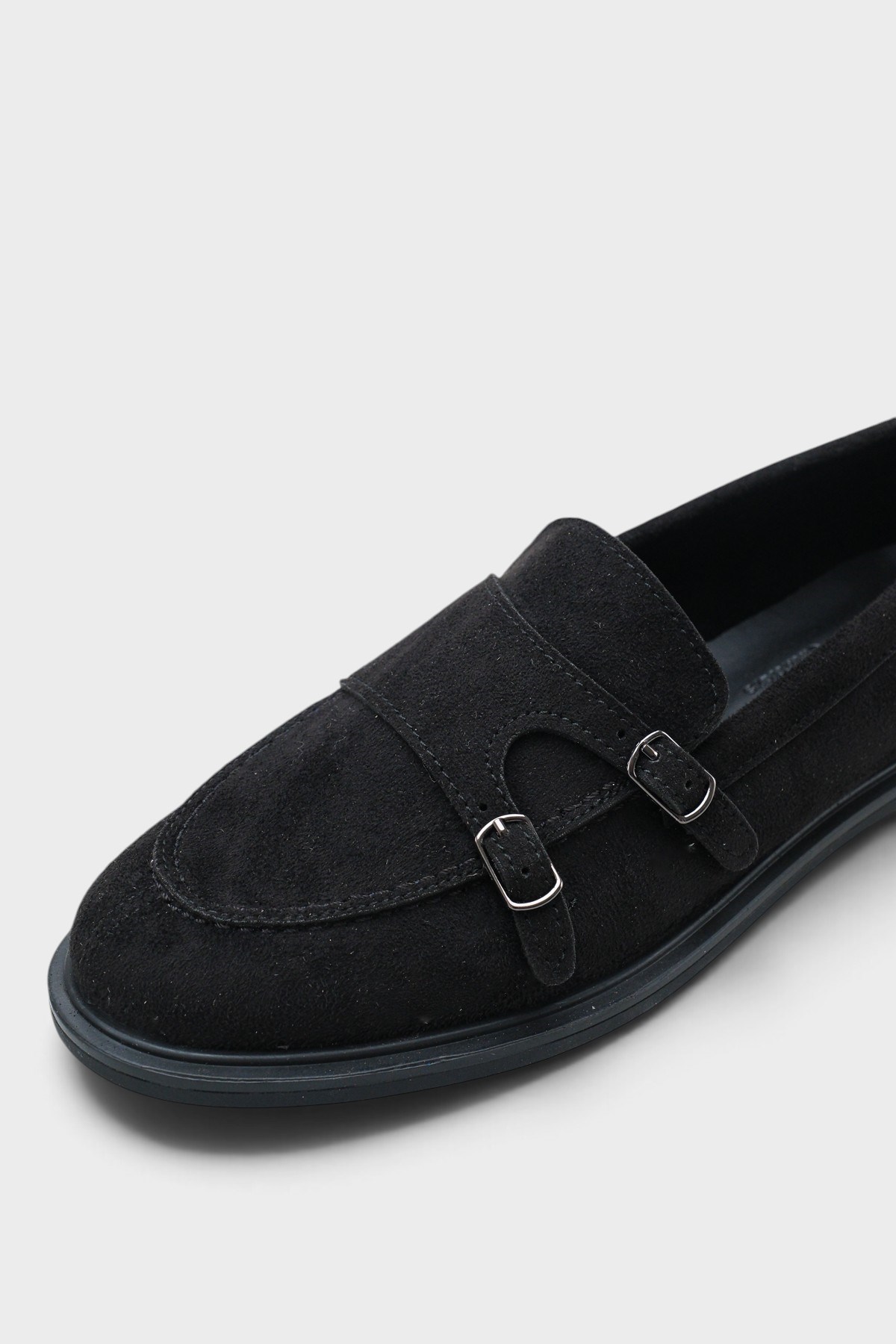 Capone Outfitters 402 Women Sued Black Loafer