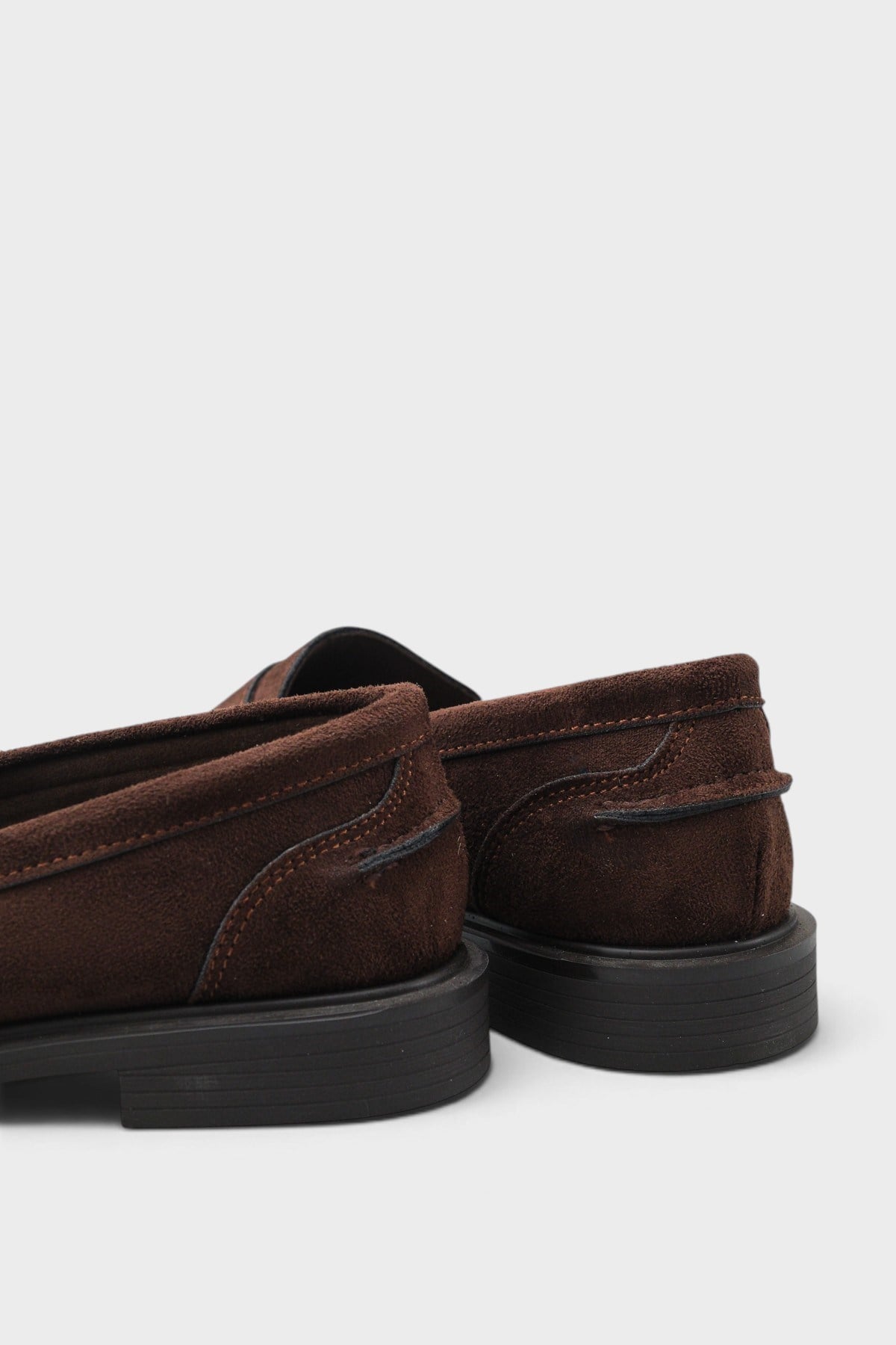 Capone Outfitters 402 Women Sued Brown Loafer