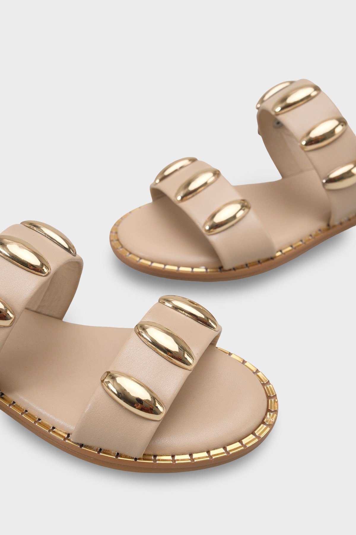Capone Outfitters 605 Women Beige Sandal