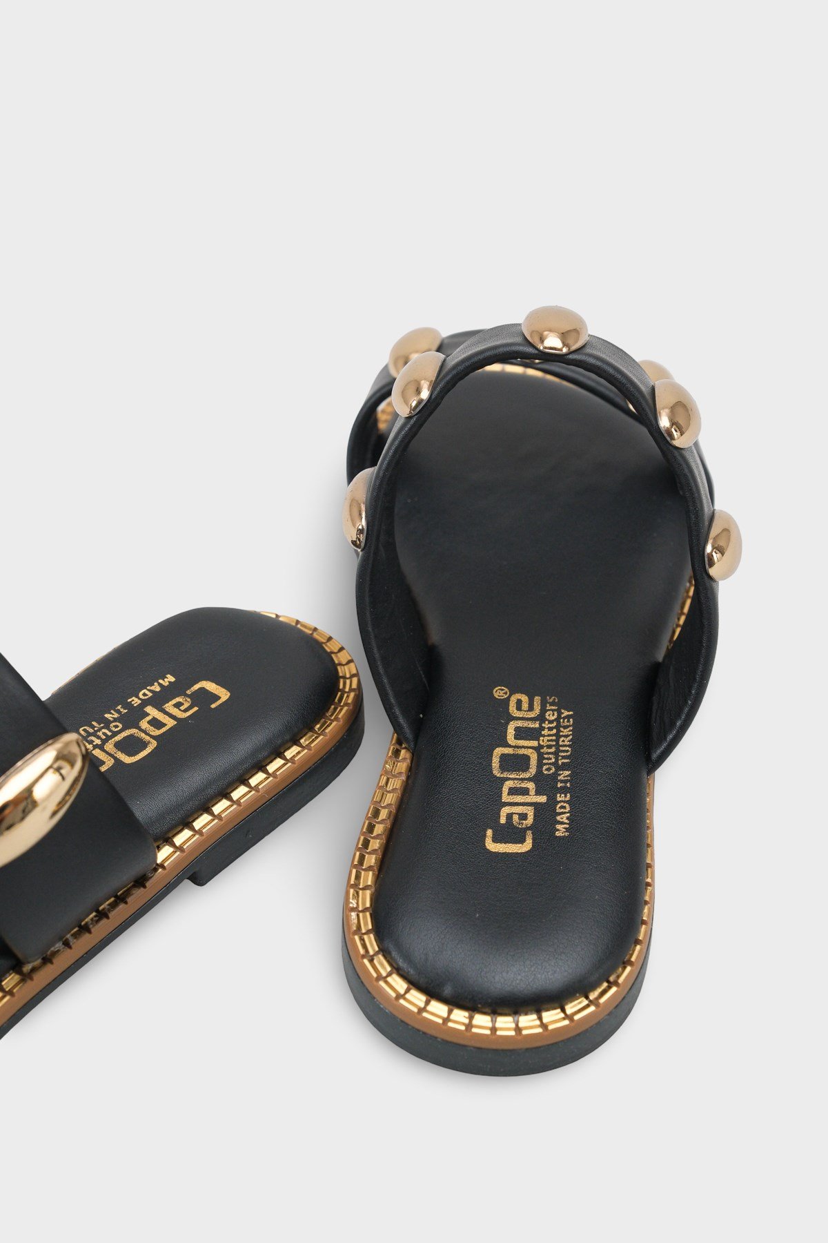 Capone Outfitters 605 Women Black Sandal