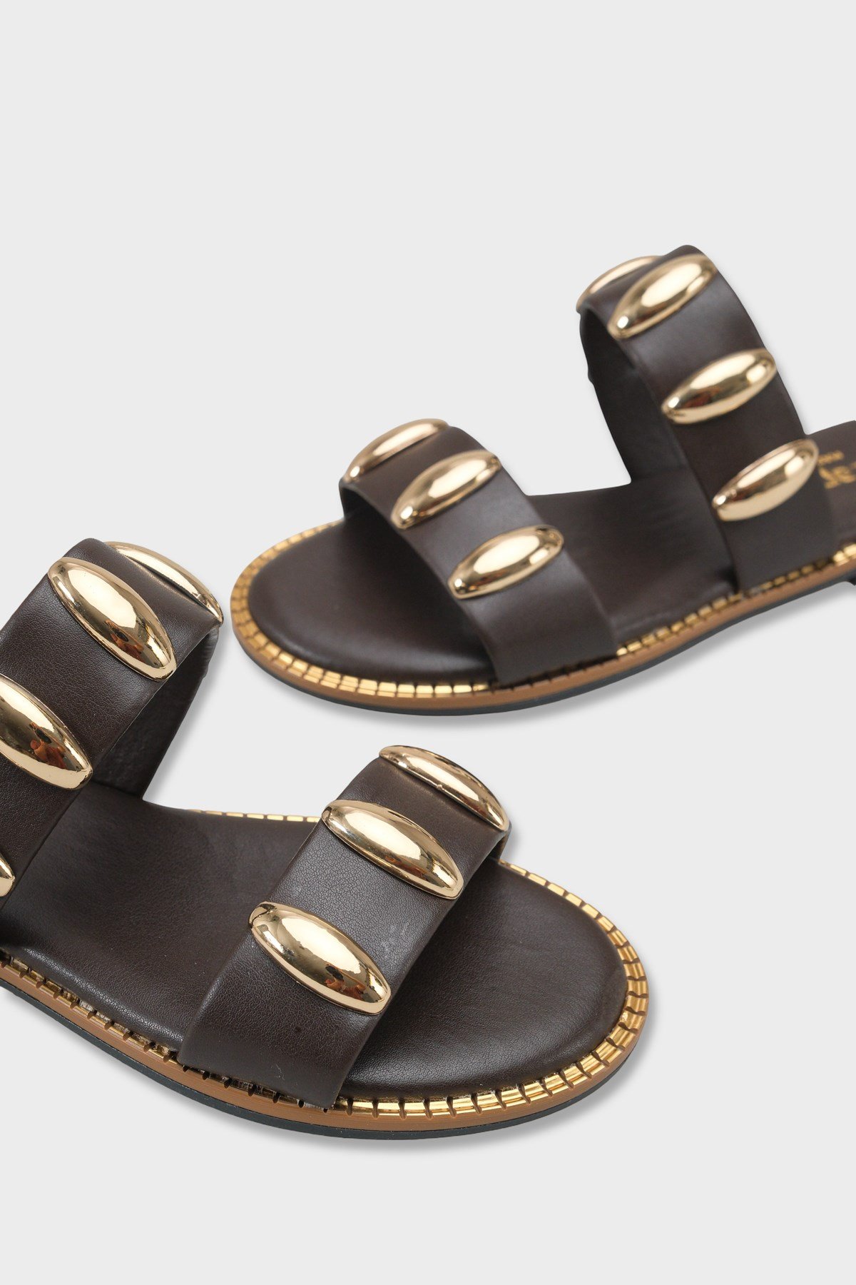 Capone Outfitters 605 Women Brown Sandal