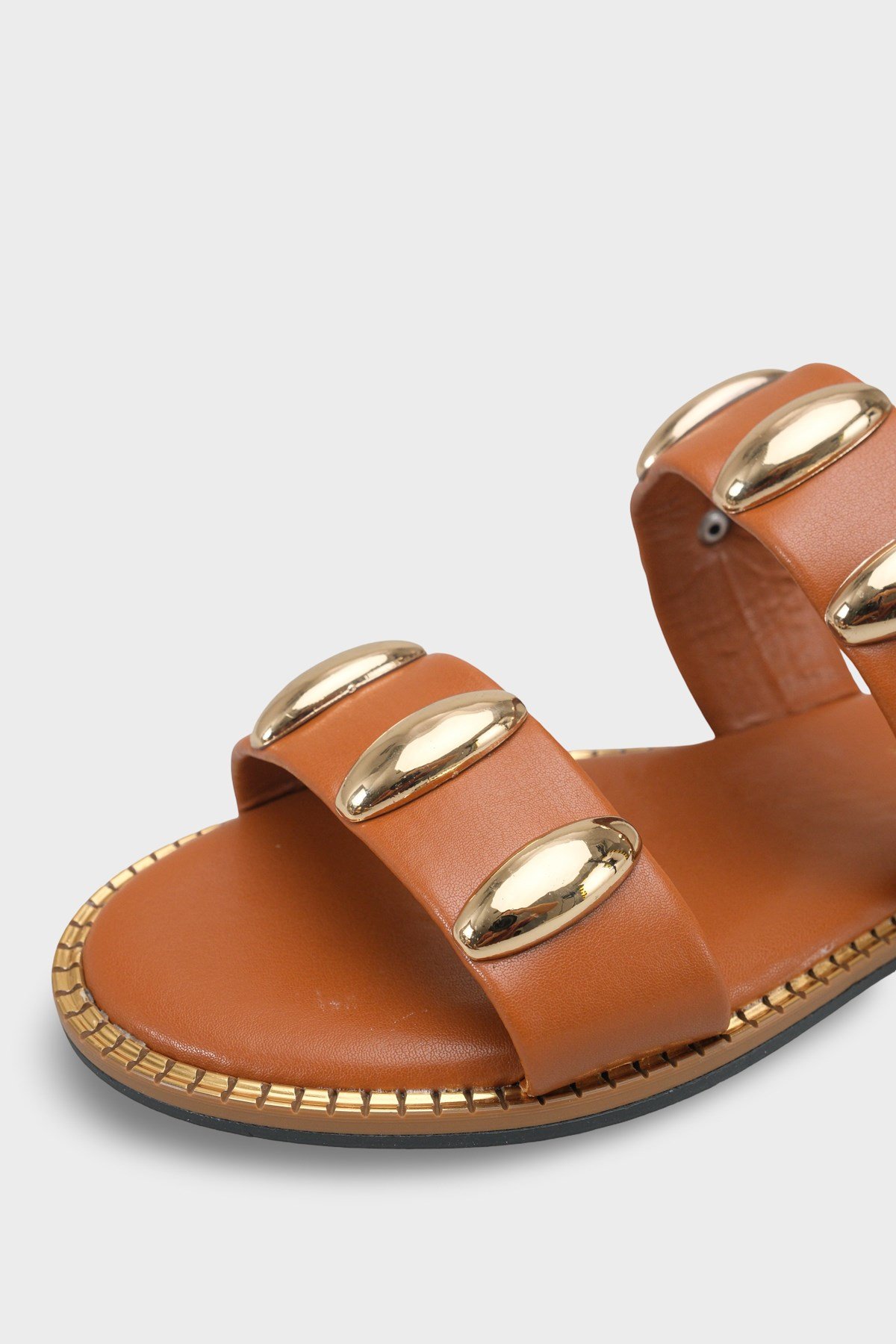 Capone Outfitters 605 Women Tan Sandal