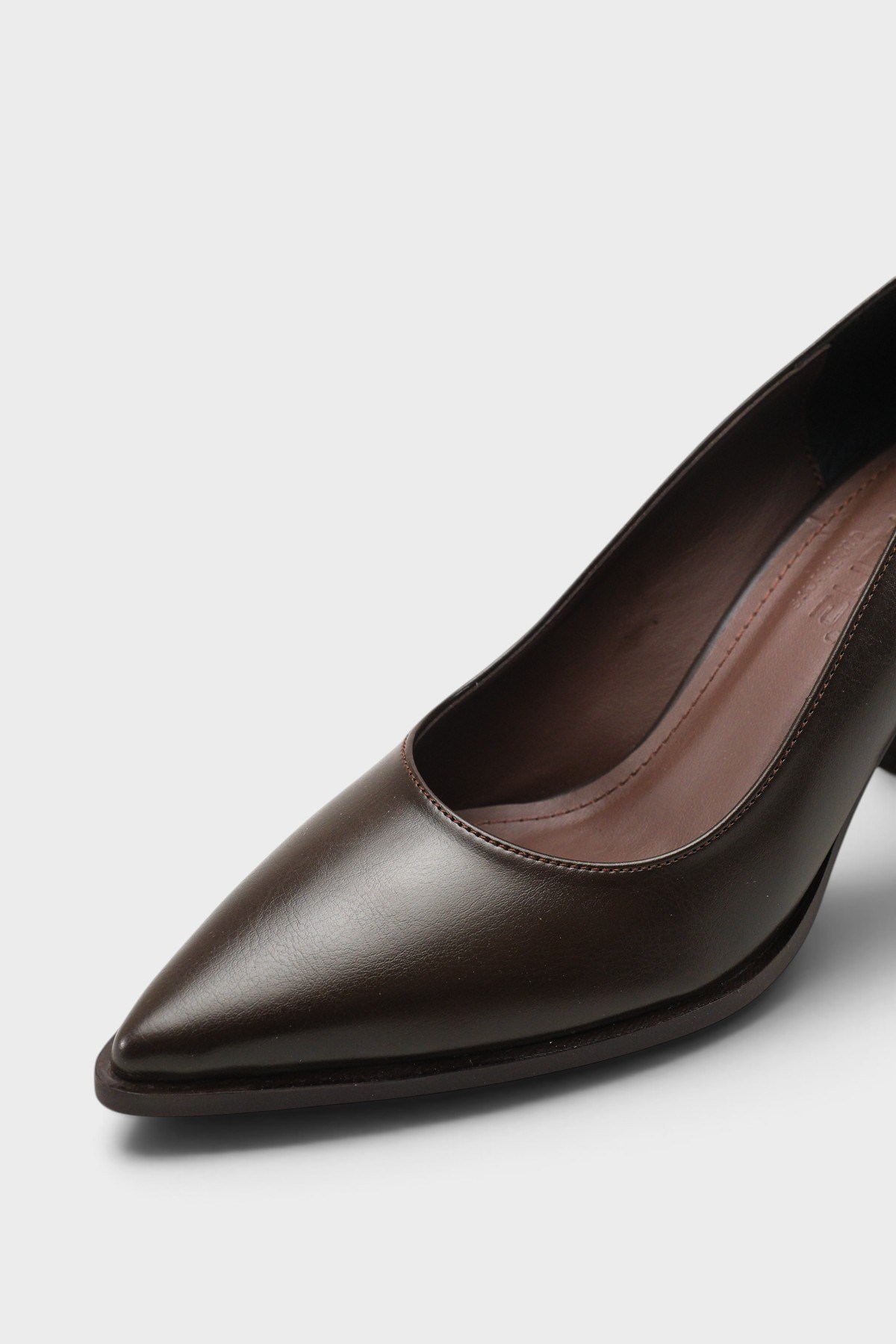 Capone Outfitters 606 Women Brown Heeled