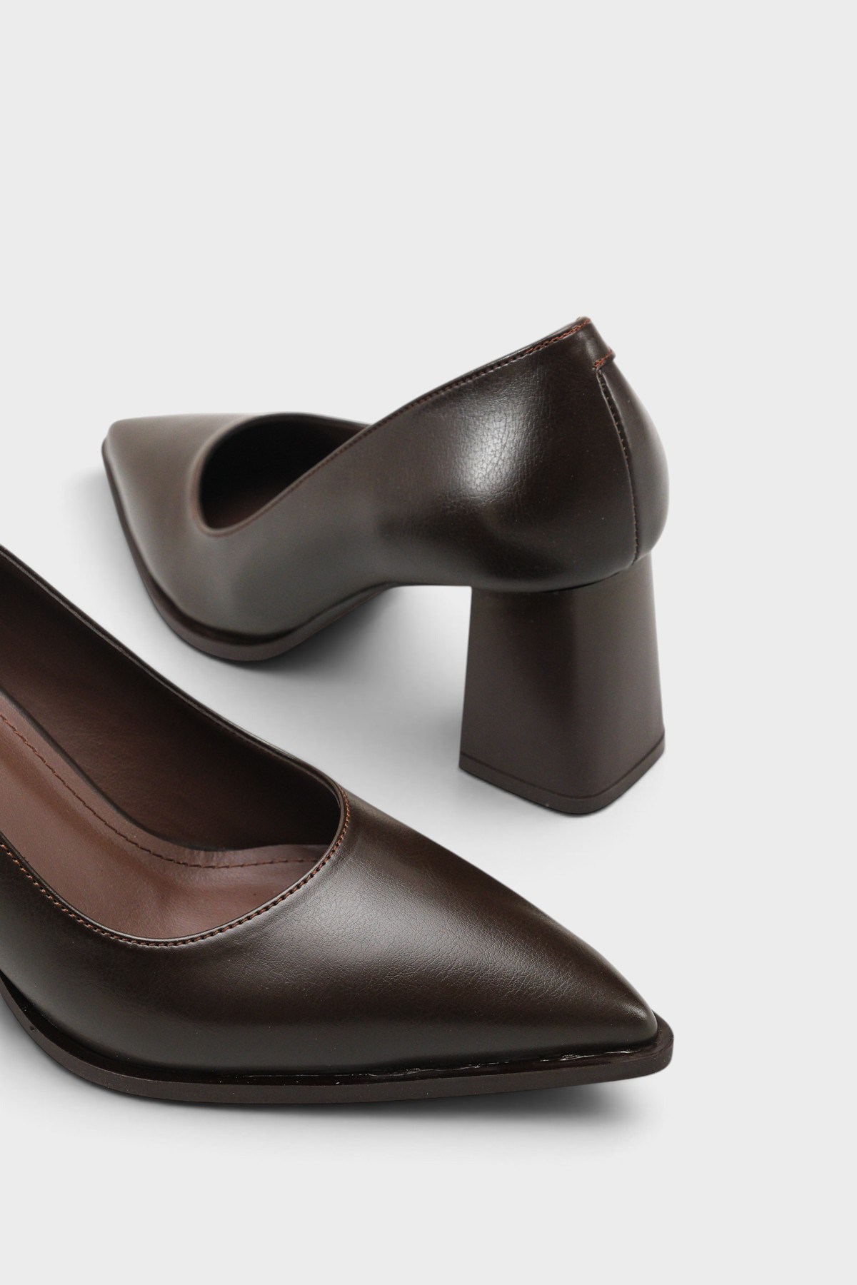 Capone Outfitters 606 Women Brown Heeled