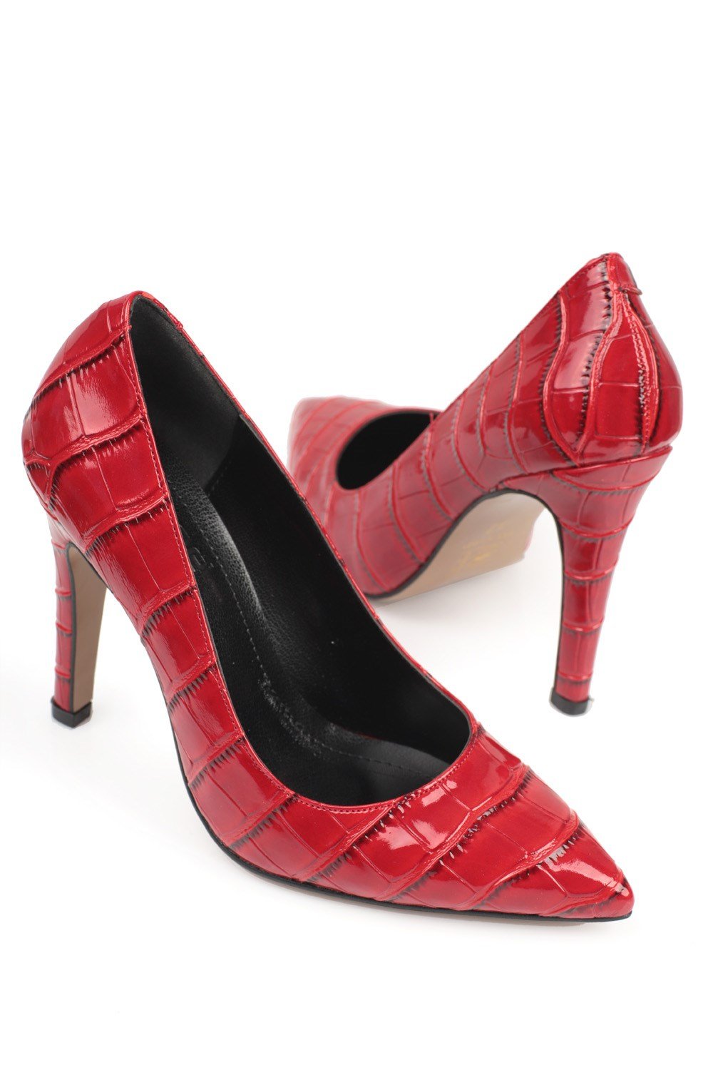 Capone Outfitters 664 Women Red Stiletto