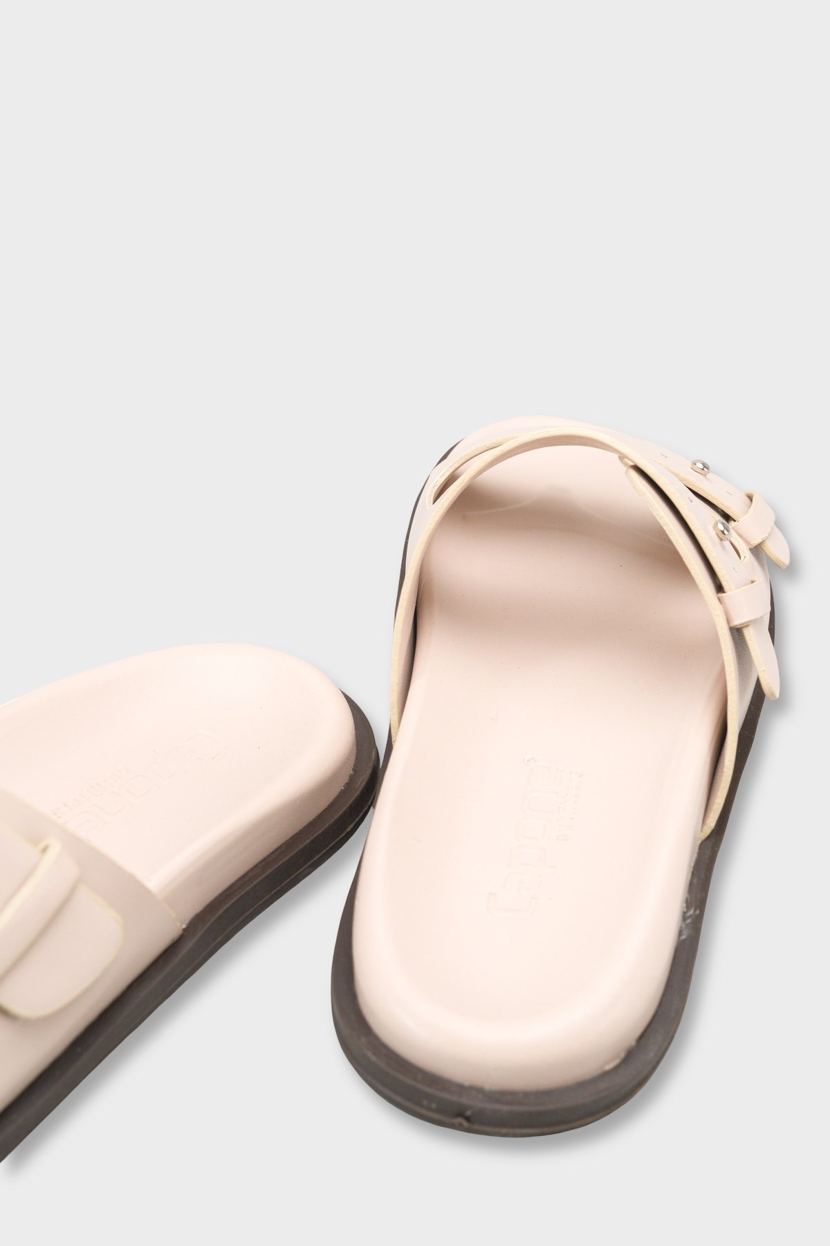 Capone Outfitters 6800 Women Beige Sandal