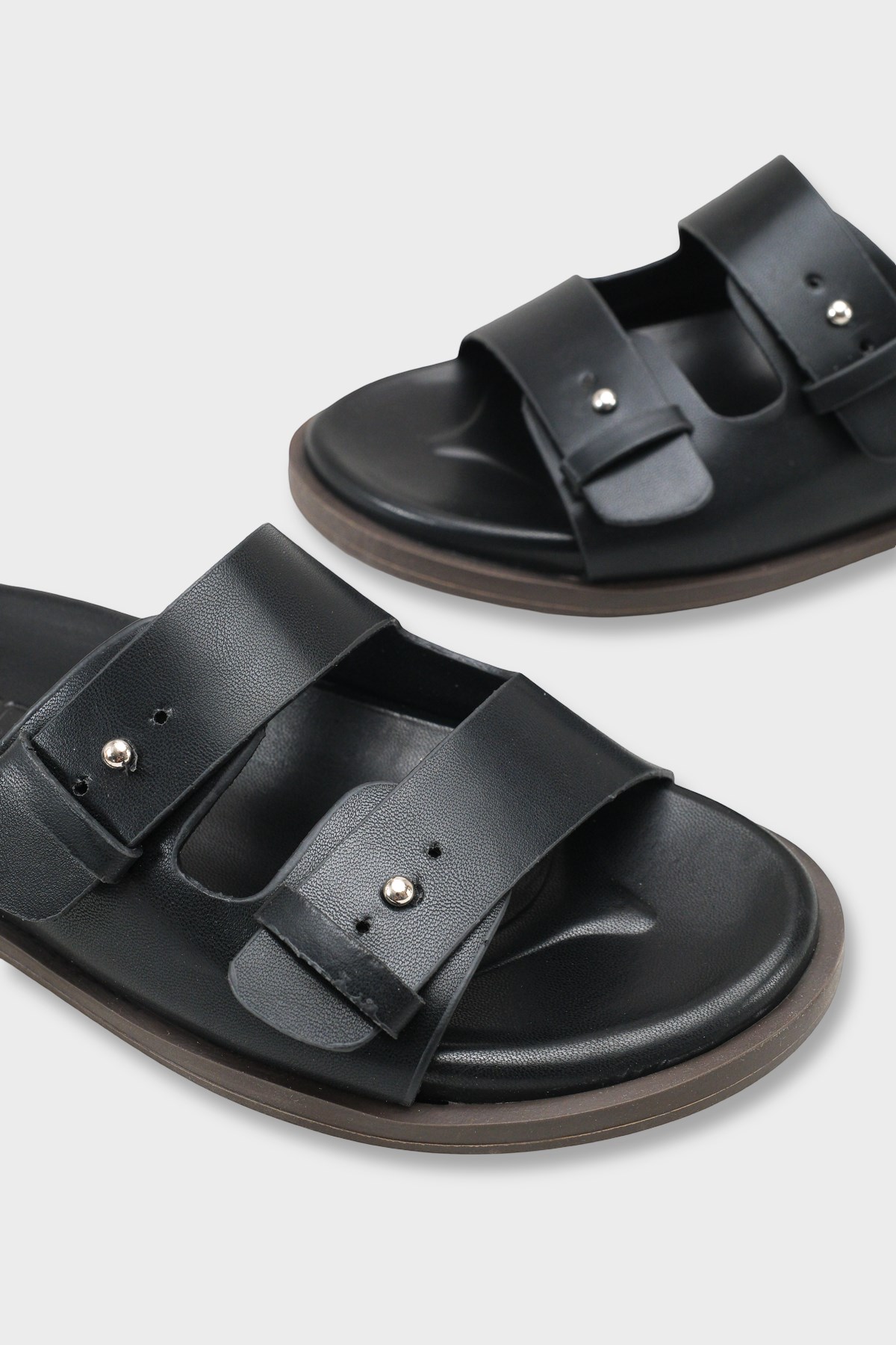 Capone Outfitters 6800 Women Black Sandal