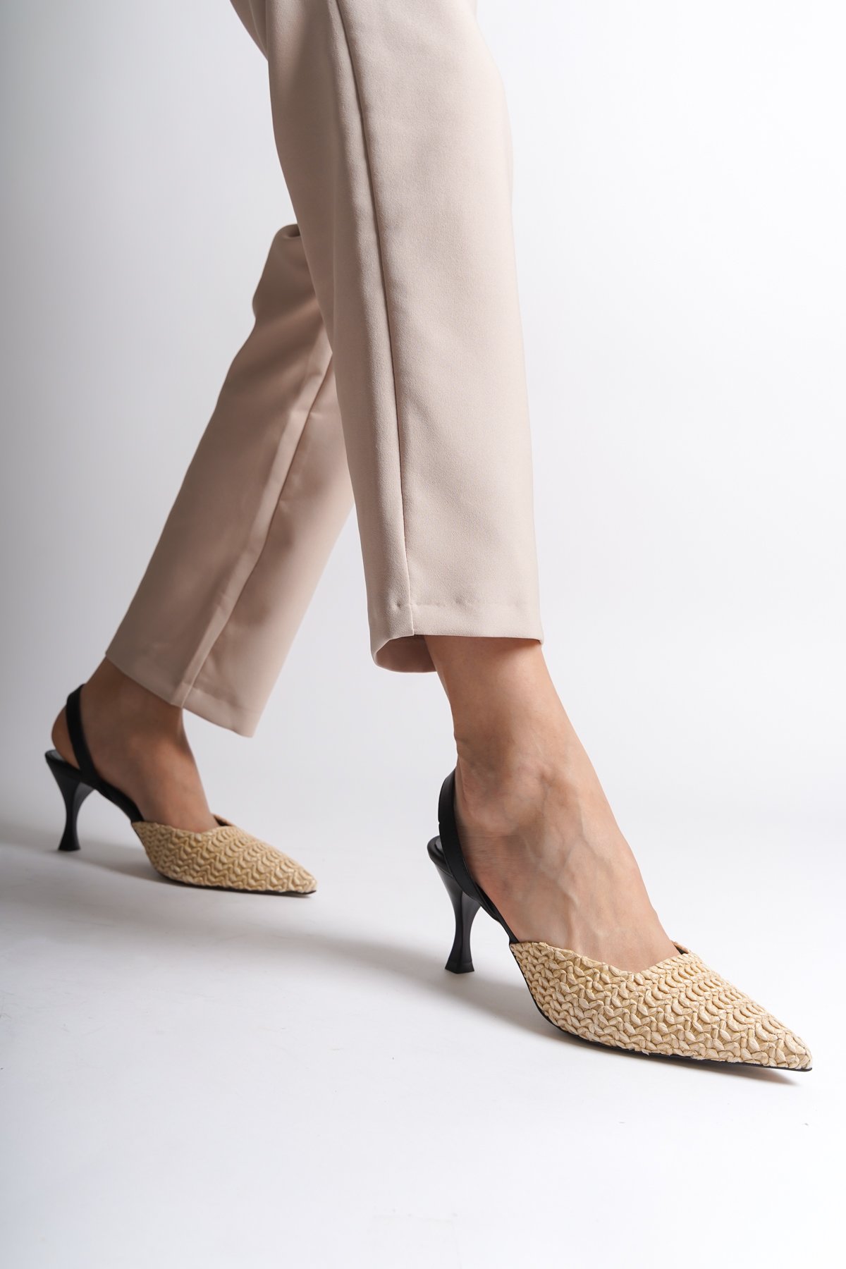 Capone Outfitters 728 Women Nude Black Heeled