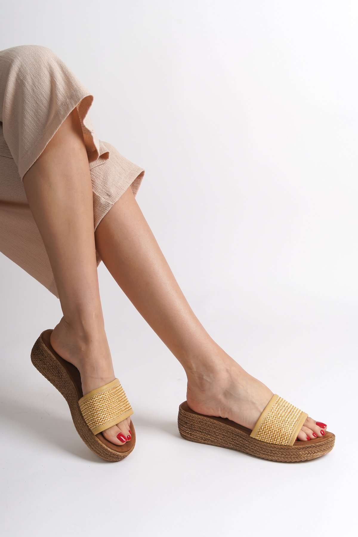 Capone Outfitters 950 Women Beige Sandal