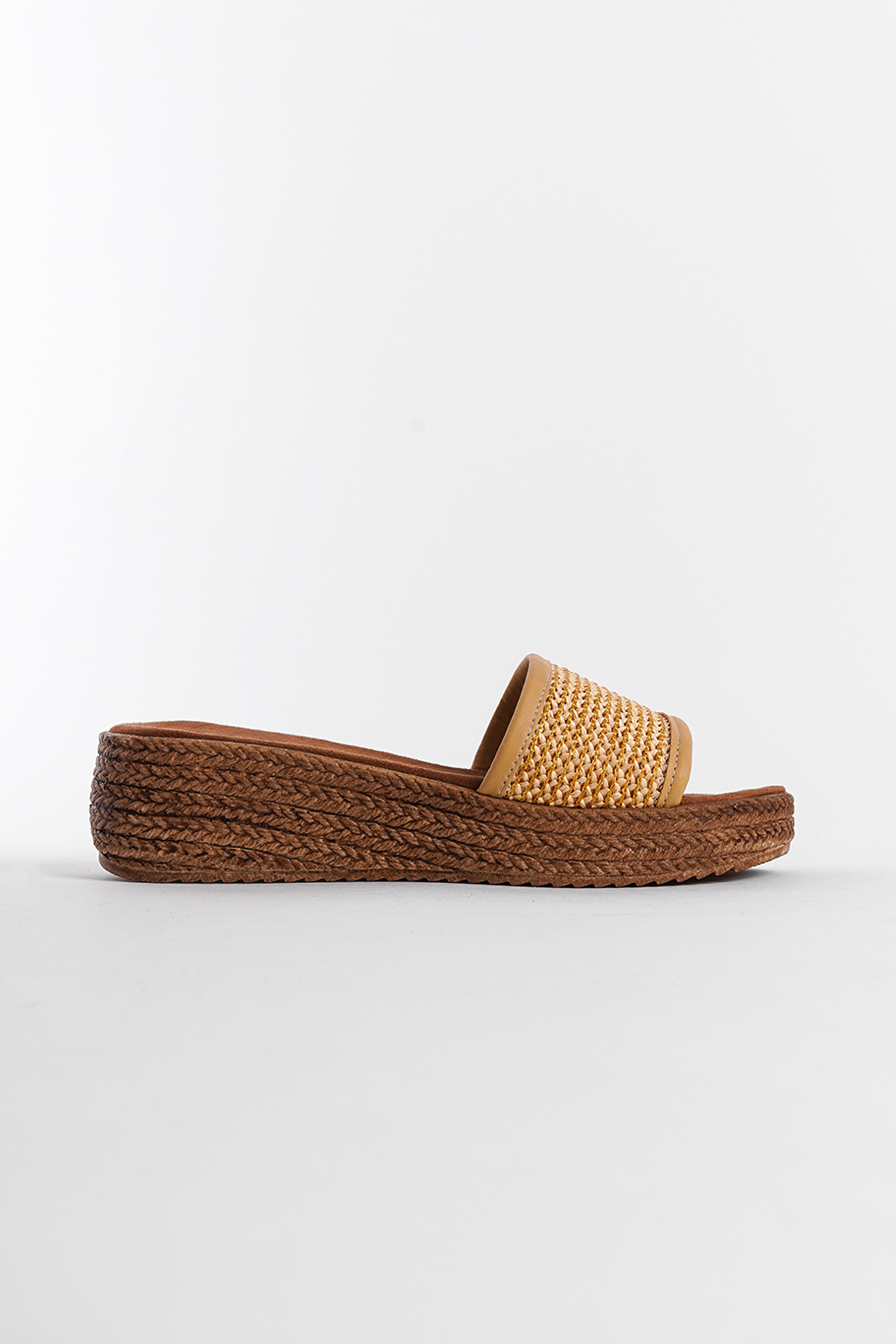 Capone Outfitters 950 Women Beige Sandal
