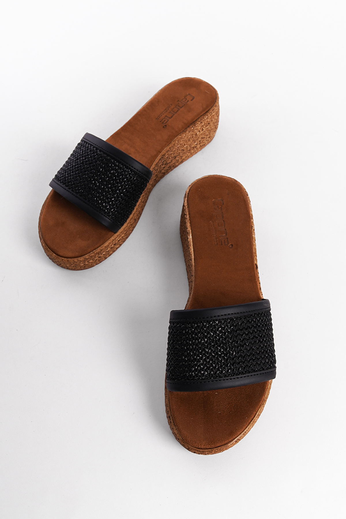 Capone Outfitters 950 Women Black Sandal