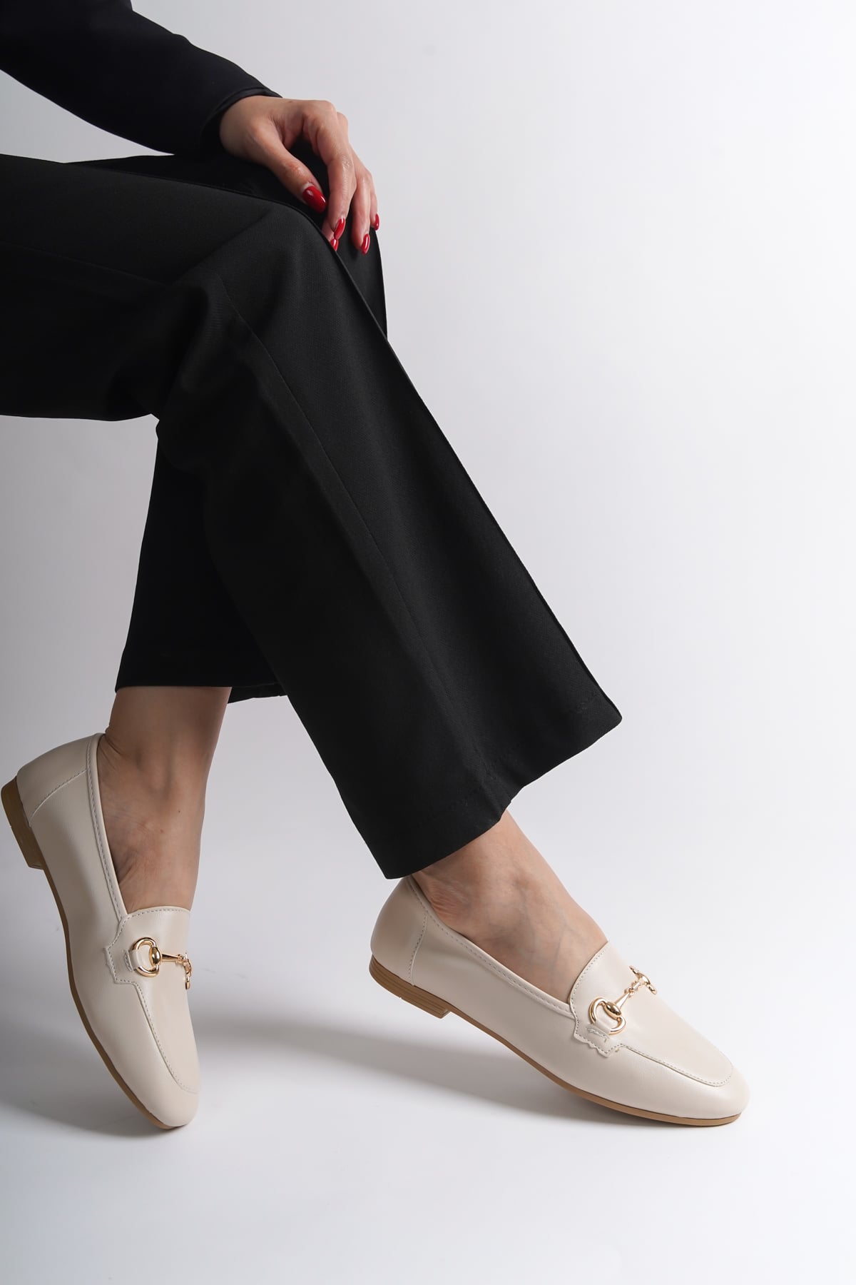 Capone Outfitters B22 Women Beige Ballerina