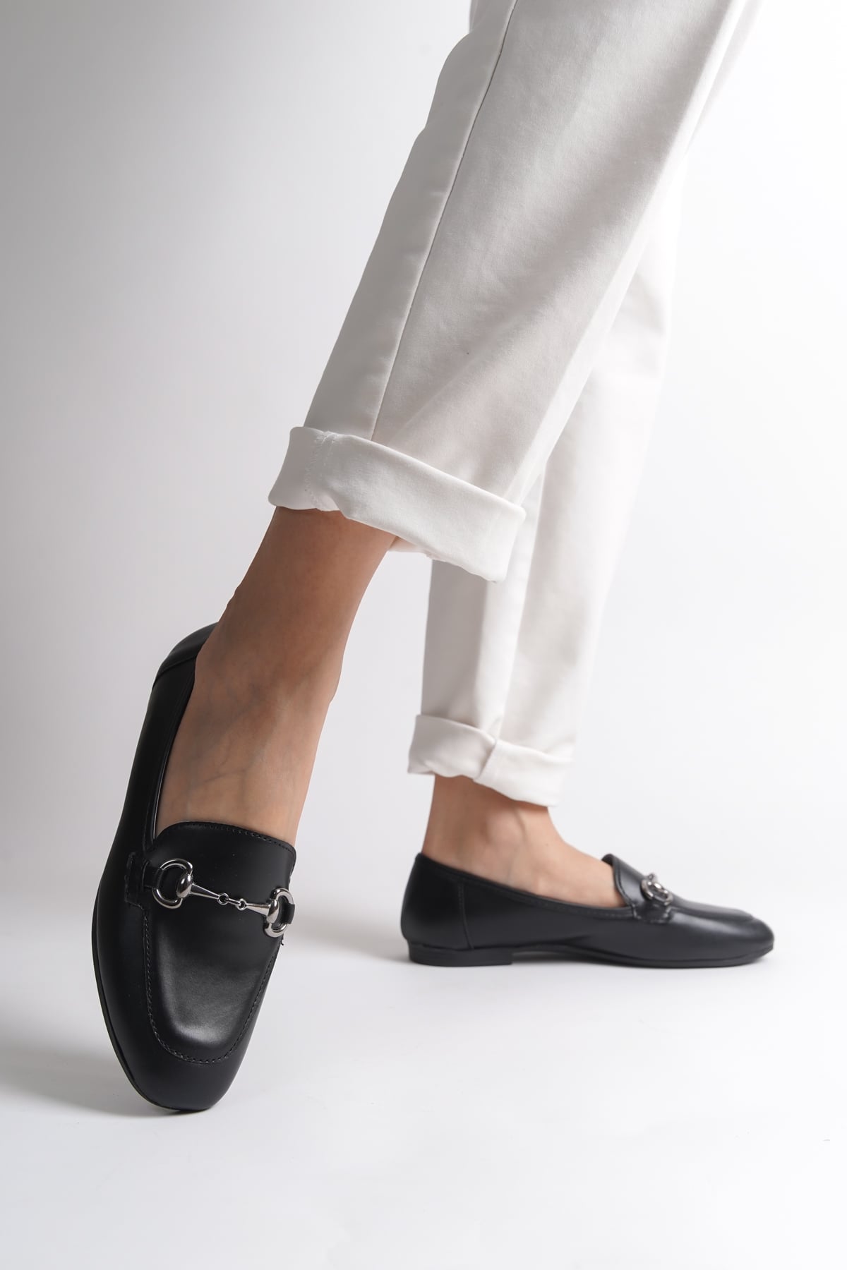 Capone Outfitters B22 Women Black Ballerina