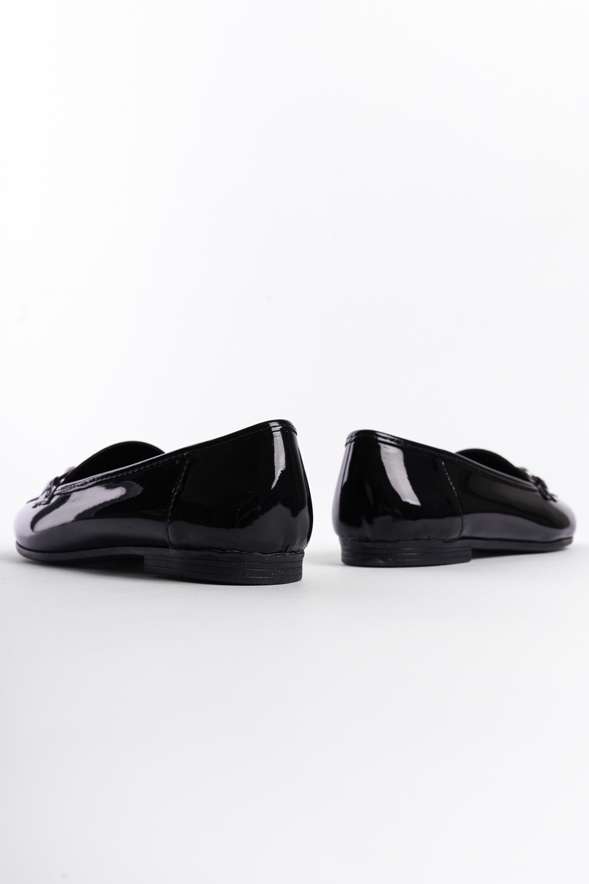 Capone Outfitters B22 Women Patent Black Ballerina