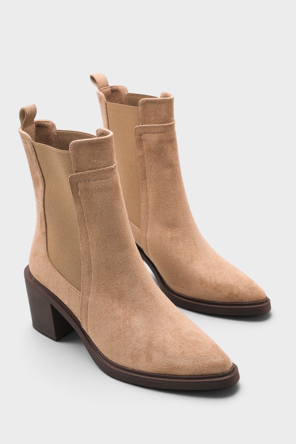 Capone Outfitters K105 Women Sued Mink Boot