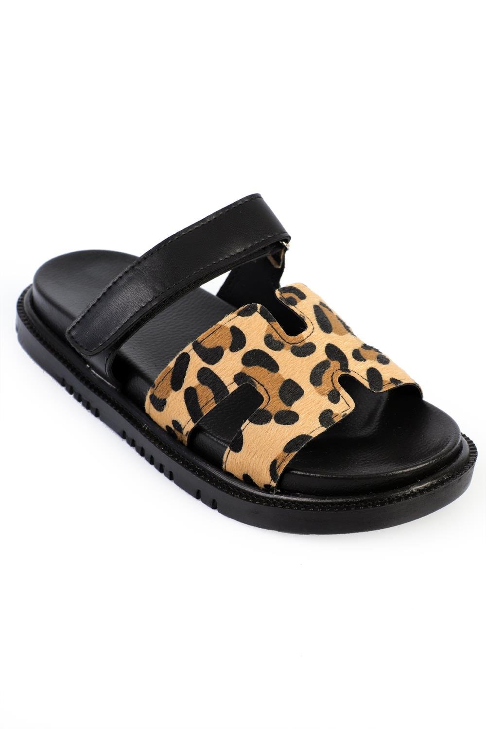 Capone Outfitters S503 Women Leopard Sandal