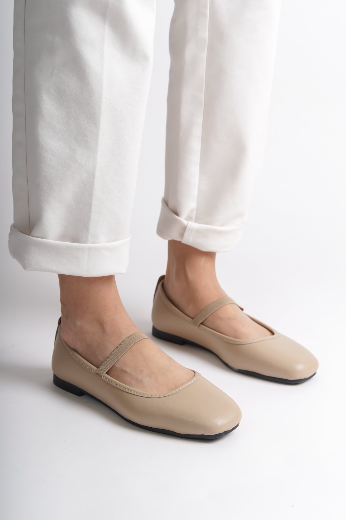 Capone Outfitters SRR02 Women Beige Ballerina