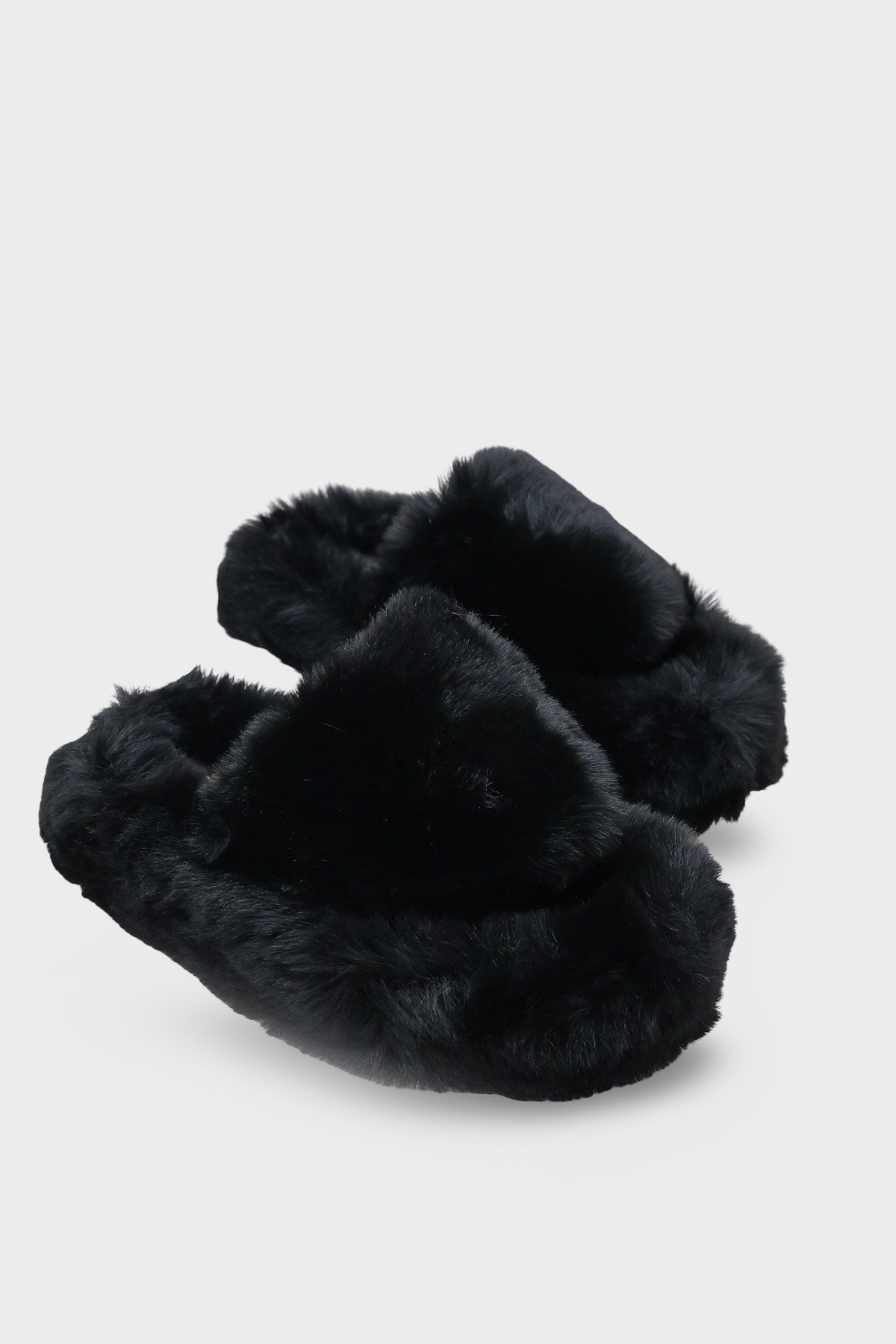 Capone Outfitters Women Black Plush Wool Lined Indoor Slippers