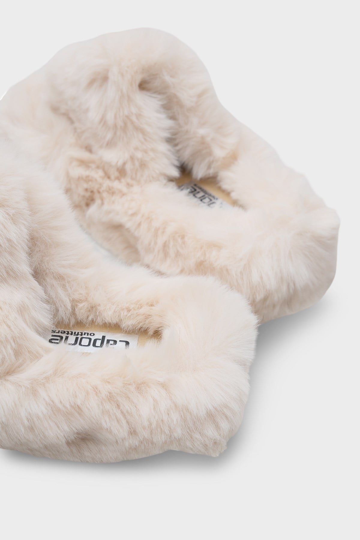 Capone Outfitters Women Cream Plush Wool Lined Indoor Slippers