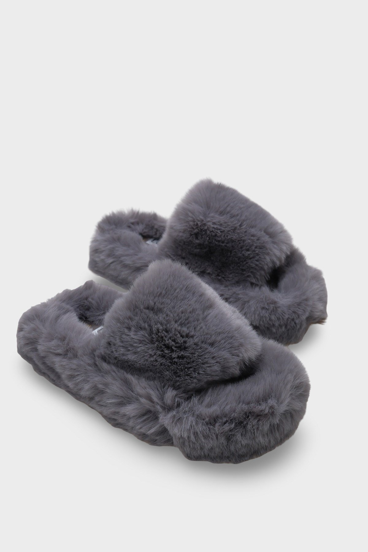 Capone Outfitters Women Grey Plush Wool Lined Indoor Slippers
