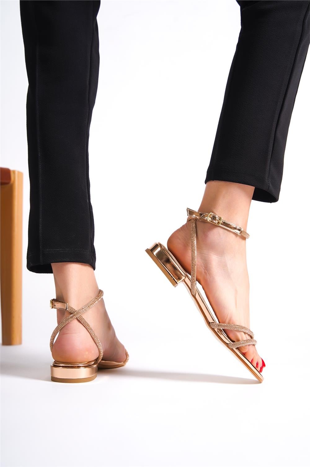 Capone Oval Toe Front Crystal Embellished Two Bands Low Heel Mirror Fabric Woman Sandals