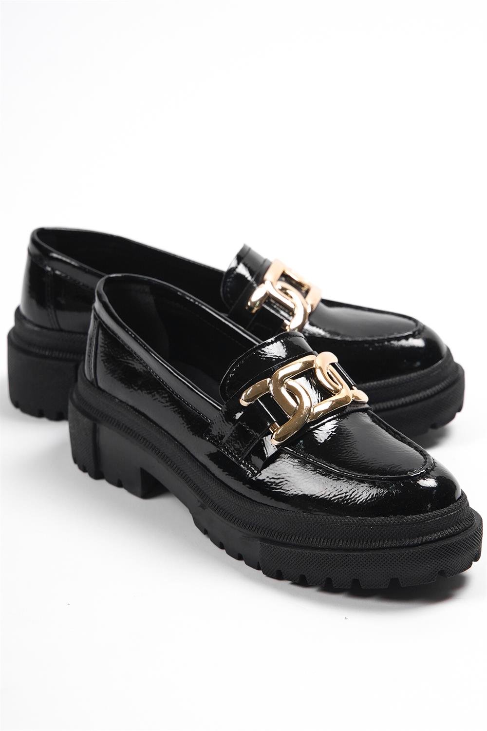 Capone Oval Toe Metal Accessory Track Sole Crinkly Patent Woman Loafer