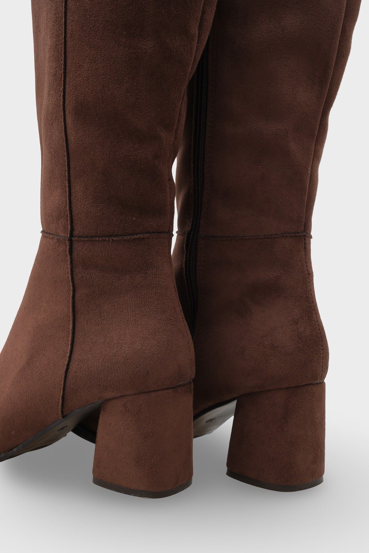 Capone Oval Toe Side Zipper Heeled Suede Woman Boots