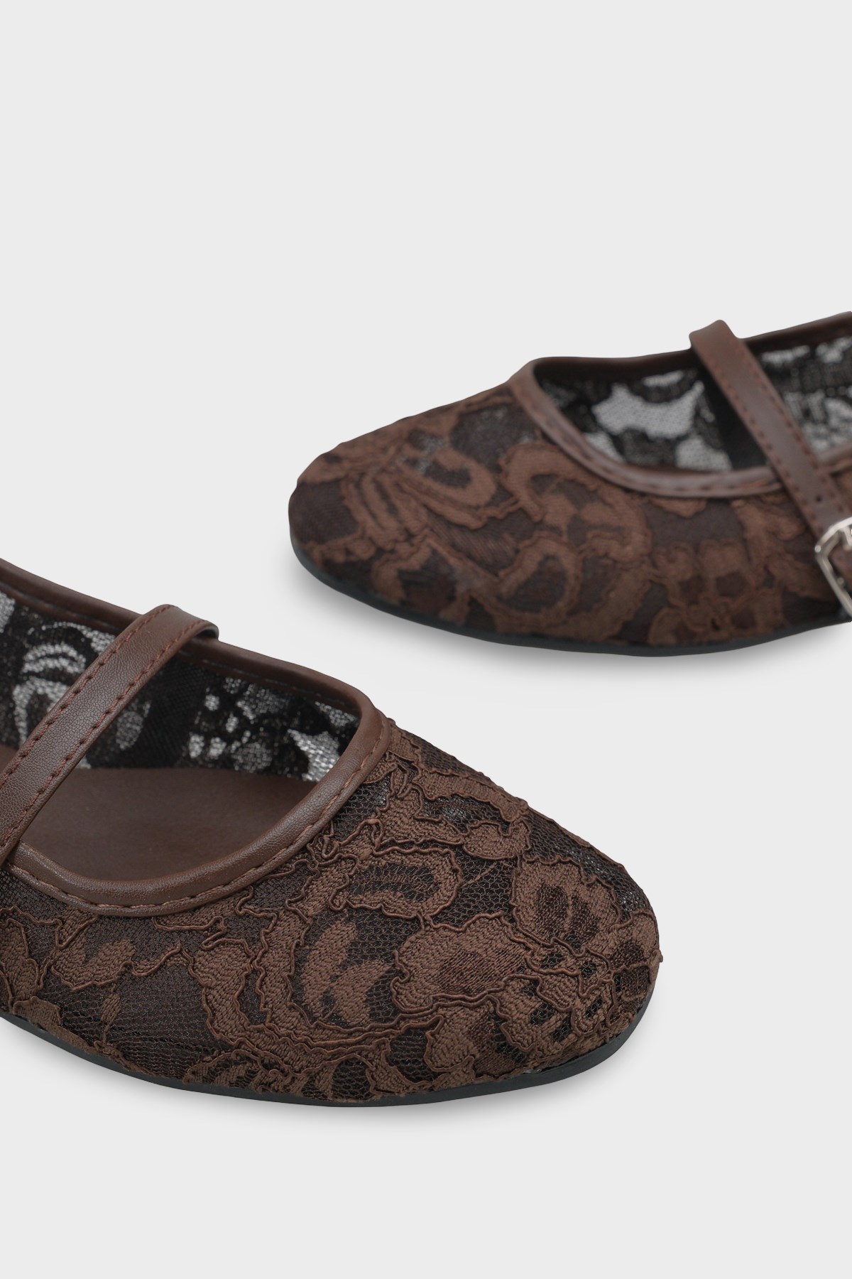 Capone Pennie Lace Mesh Embroidered Women Brown Ballet Flat