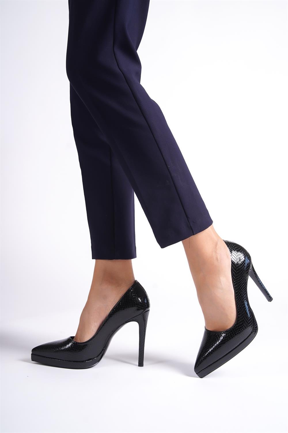 Capone Pointed Toe Platform High Heels Woman Shoes