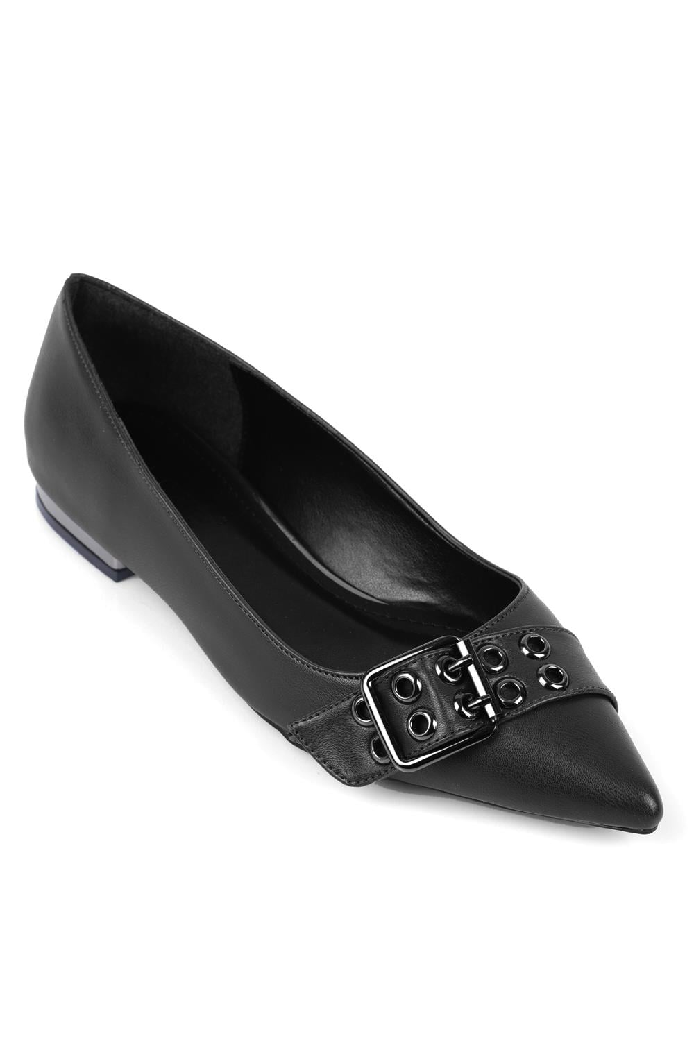 Capone Pointed Toe Short Heeled Metal Accessorized Women Black Ballerinas
