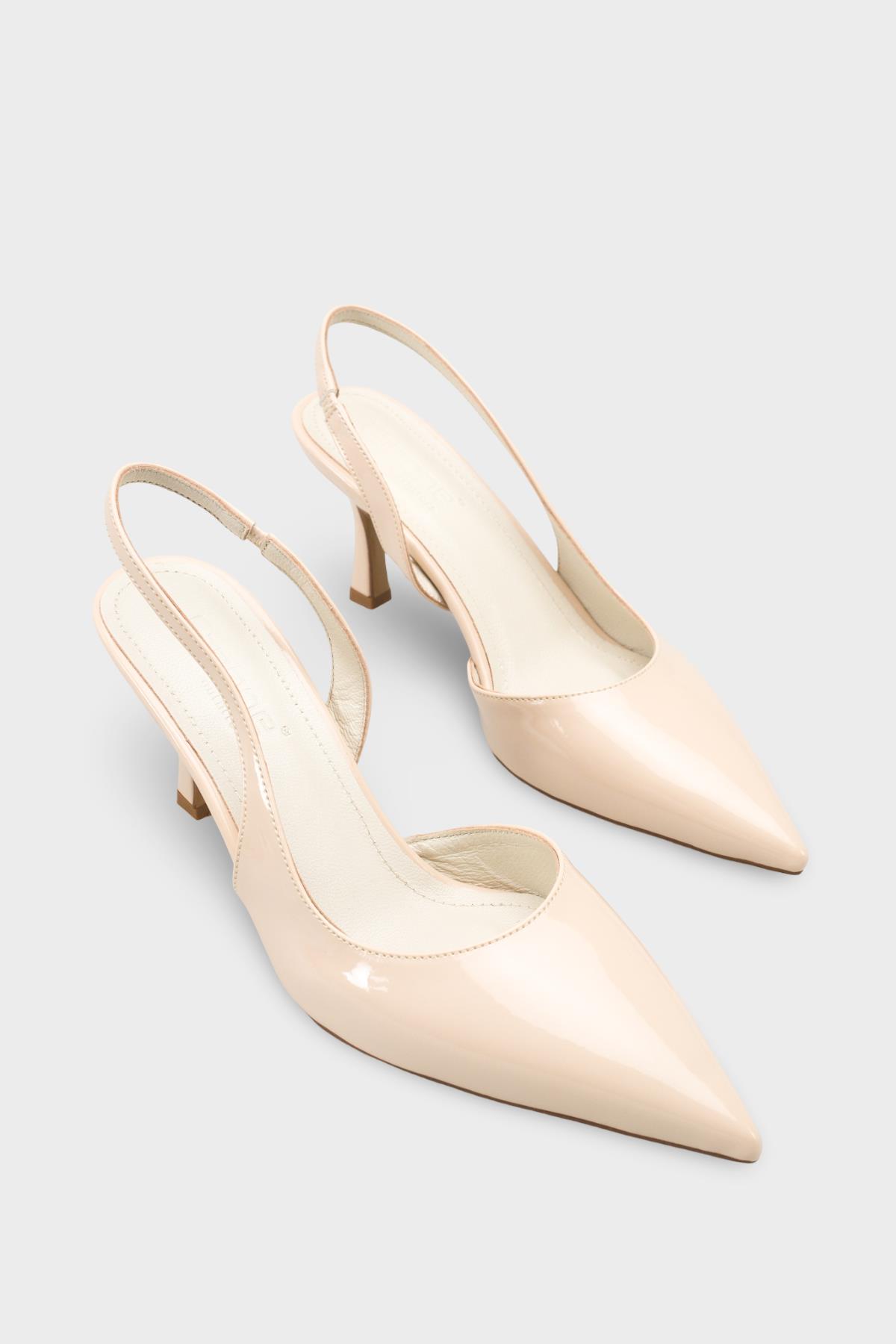Capone Ramonda Genuine Leather Lined Pointed Toe Mid Heel Patent Look Open Back Women Patent Ecru Shoe