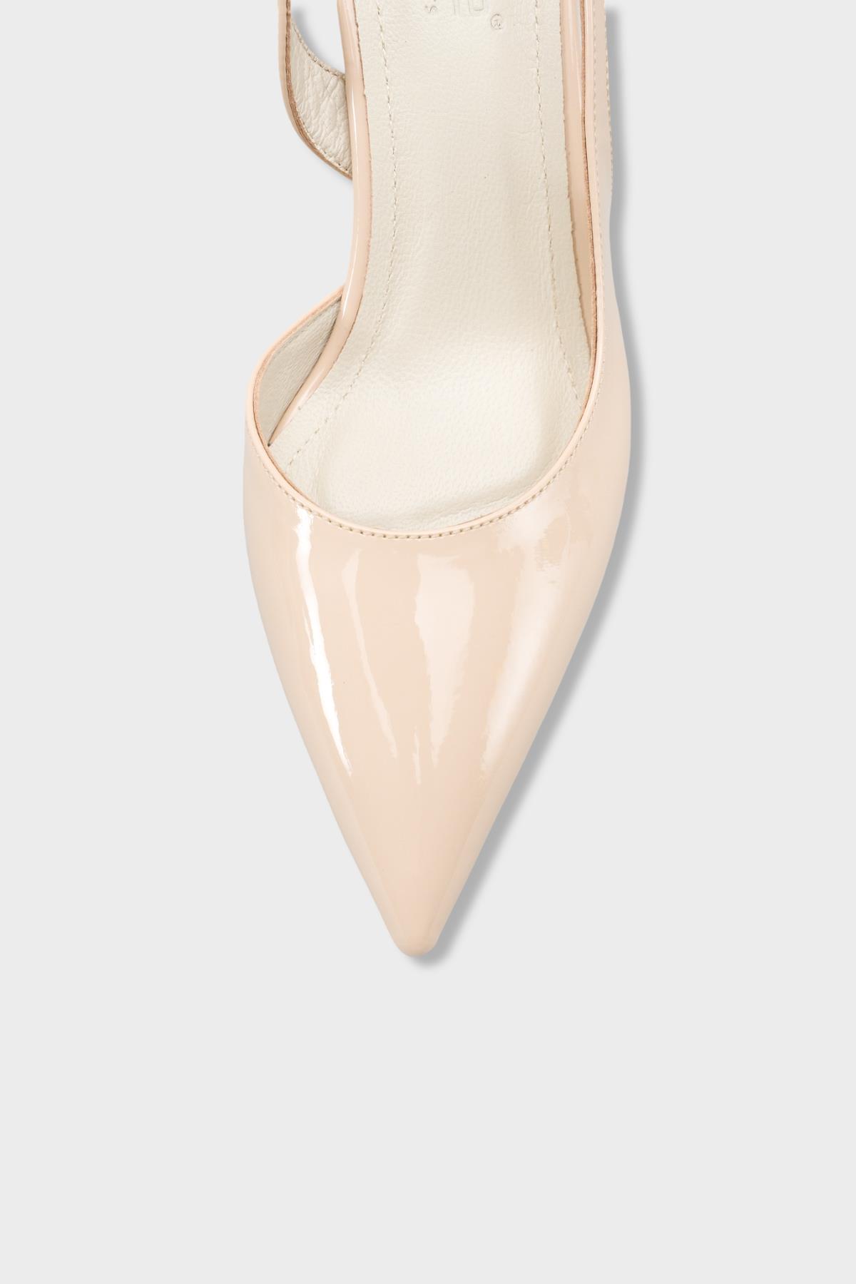 Capone Ramonda Genuine Leather Lined Pointed Toe Mid Heel Patent Look Open Back Women Patent Ecru Shoe