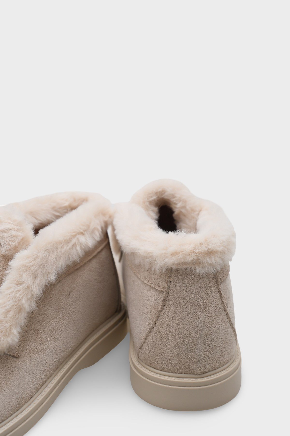 Capone Rissa Women Sued Beige Boots