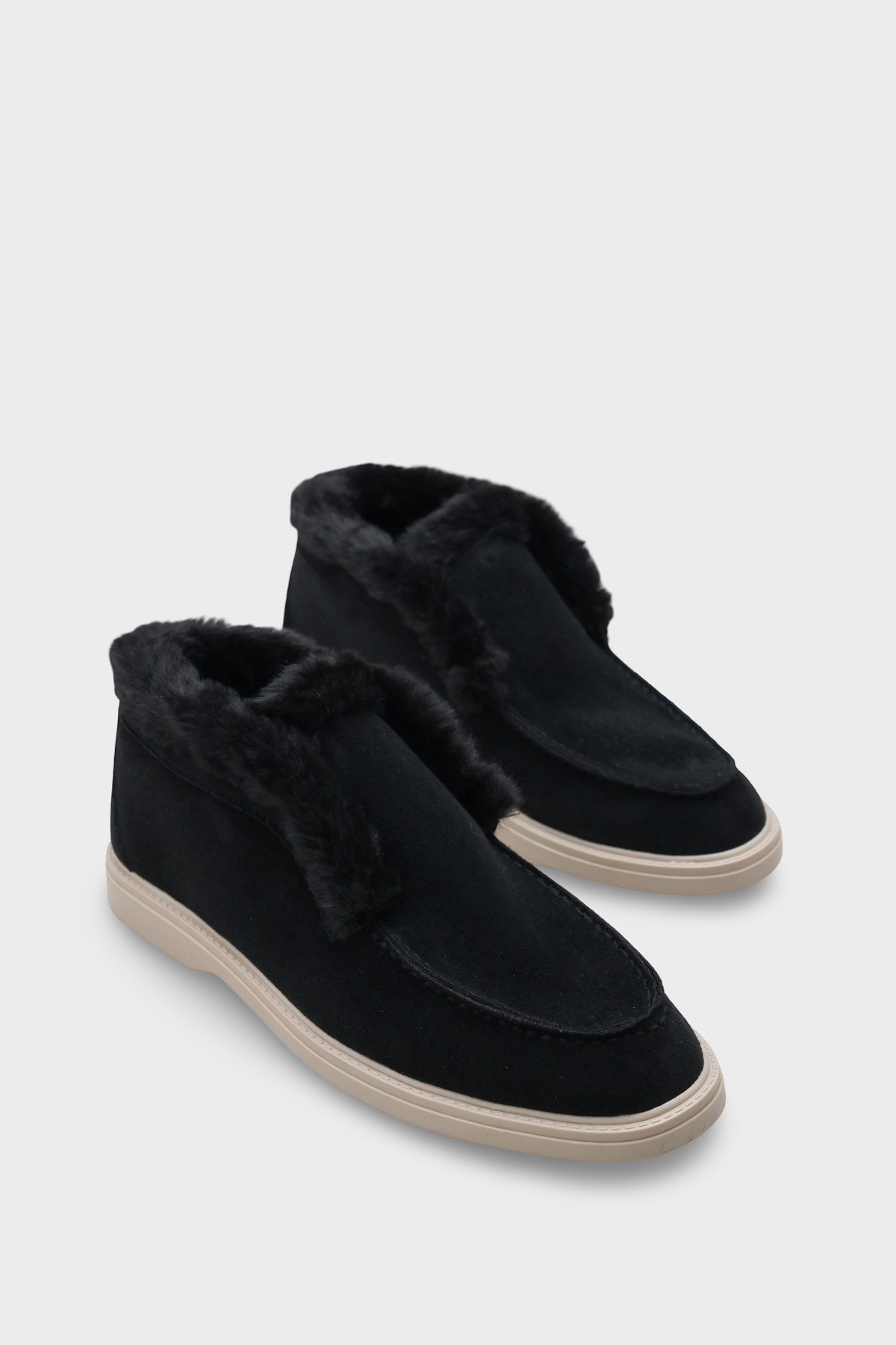 Capone Rissa Women Sued Black Boots