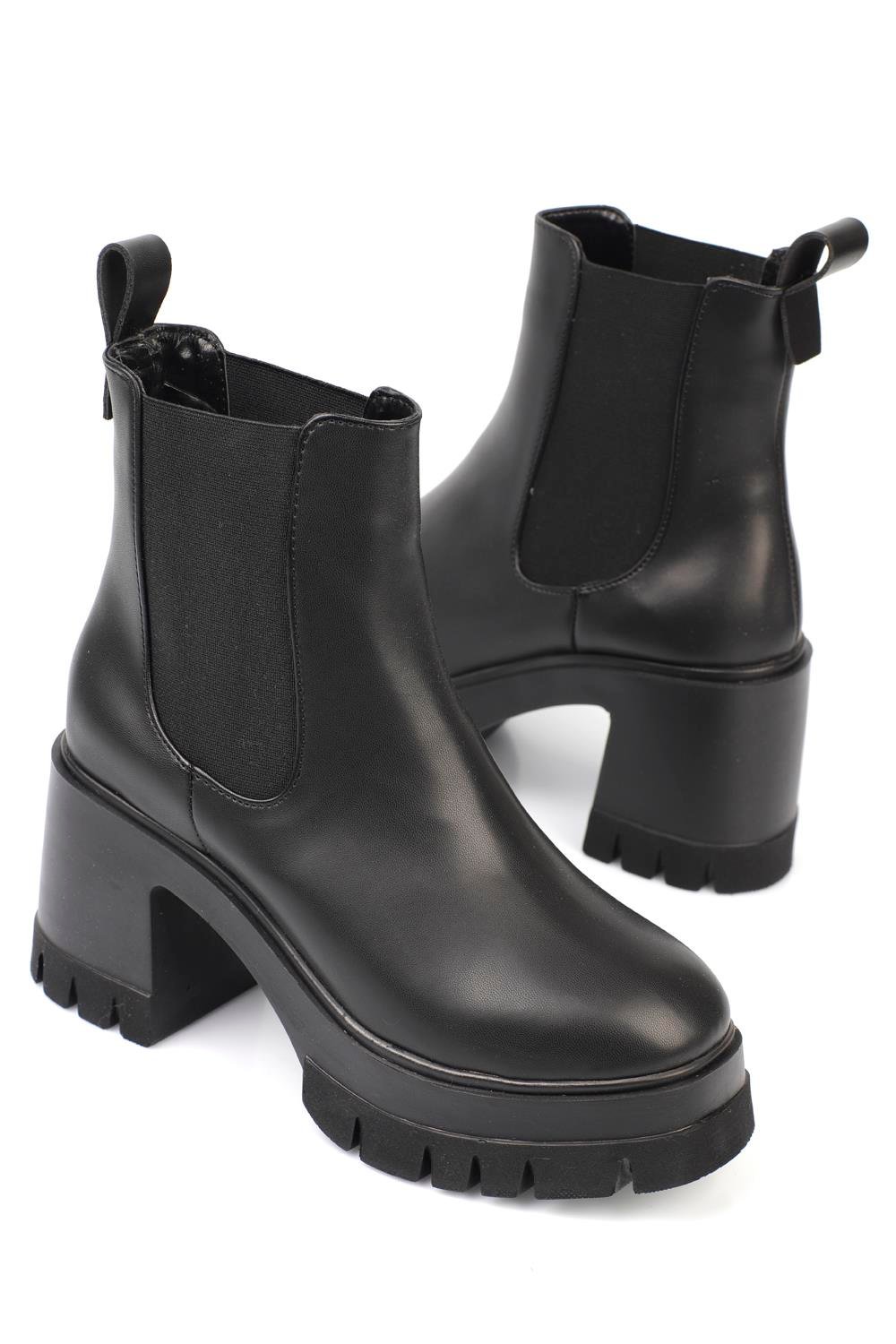 Capone Round Toe Elastic Side Mid Heel Woman Boots