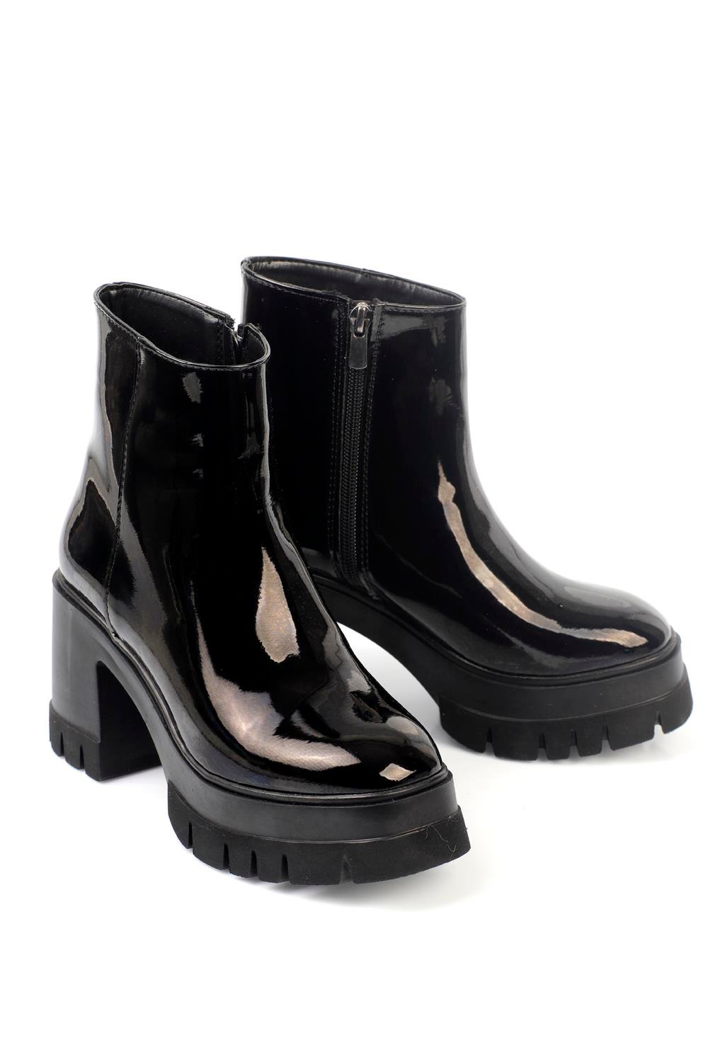 Capone Round Toe Side Zipper Mid Heels Woman Boots