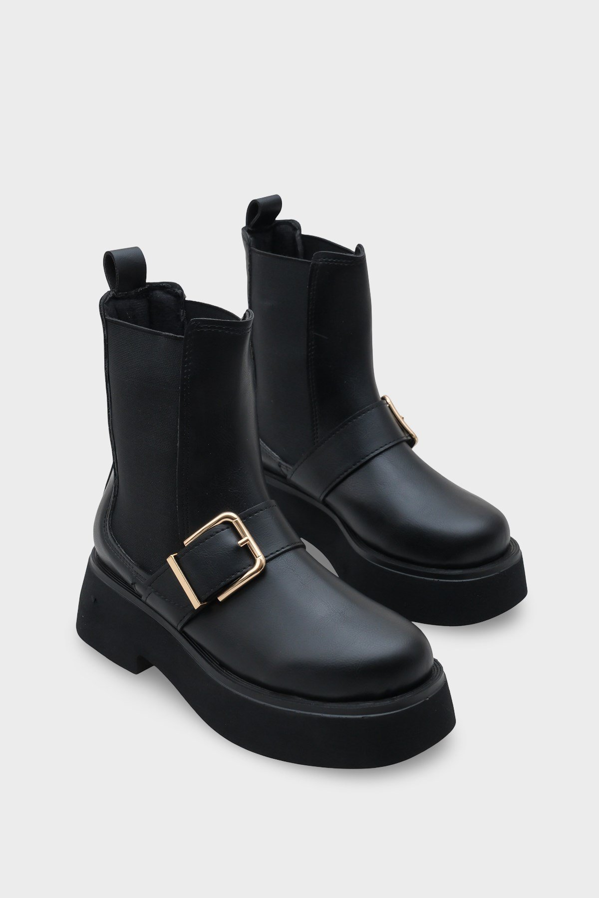 Capone Round Toe Side Zipper Track Sole Woman Boots