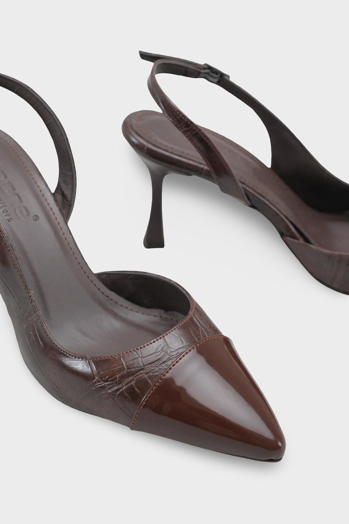 Capone Sall Pointed Toe Croc Effect Open Back Mid Heel Women Brown Shoe