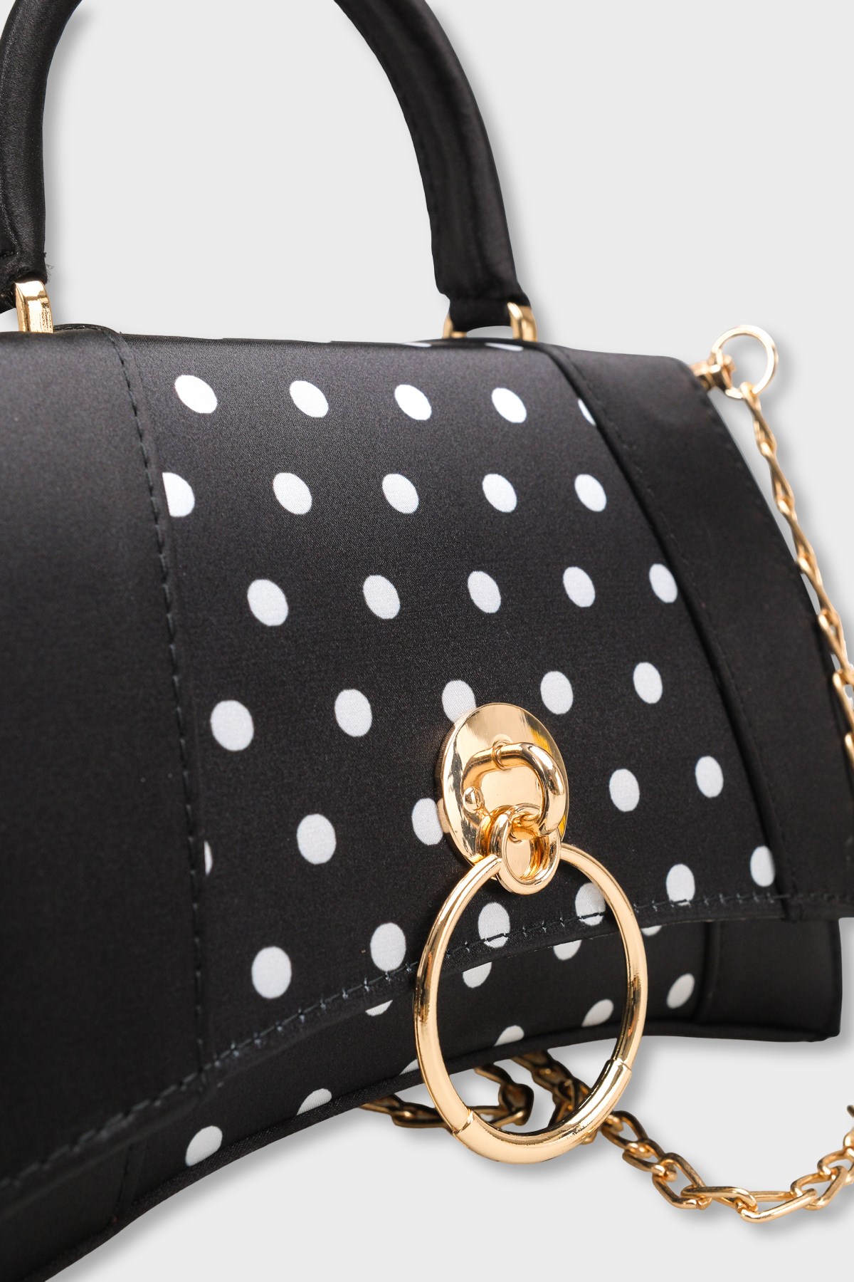 Capone Savonita Special Women Black Handbag