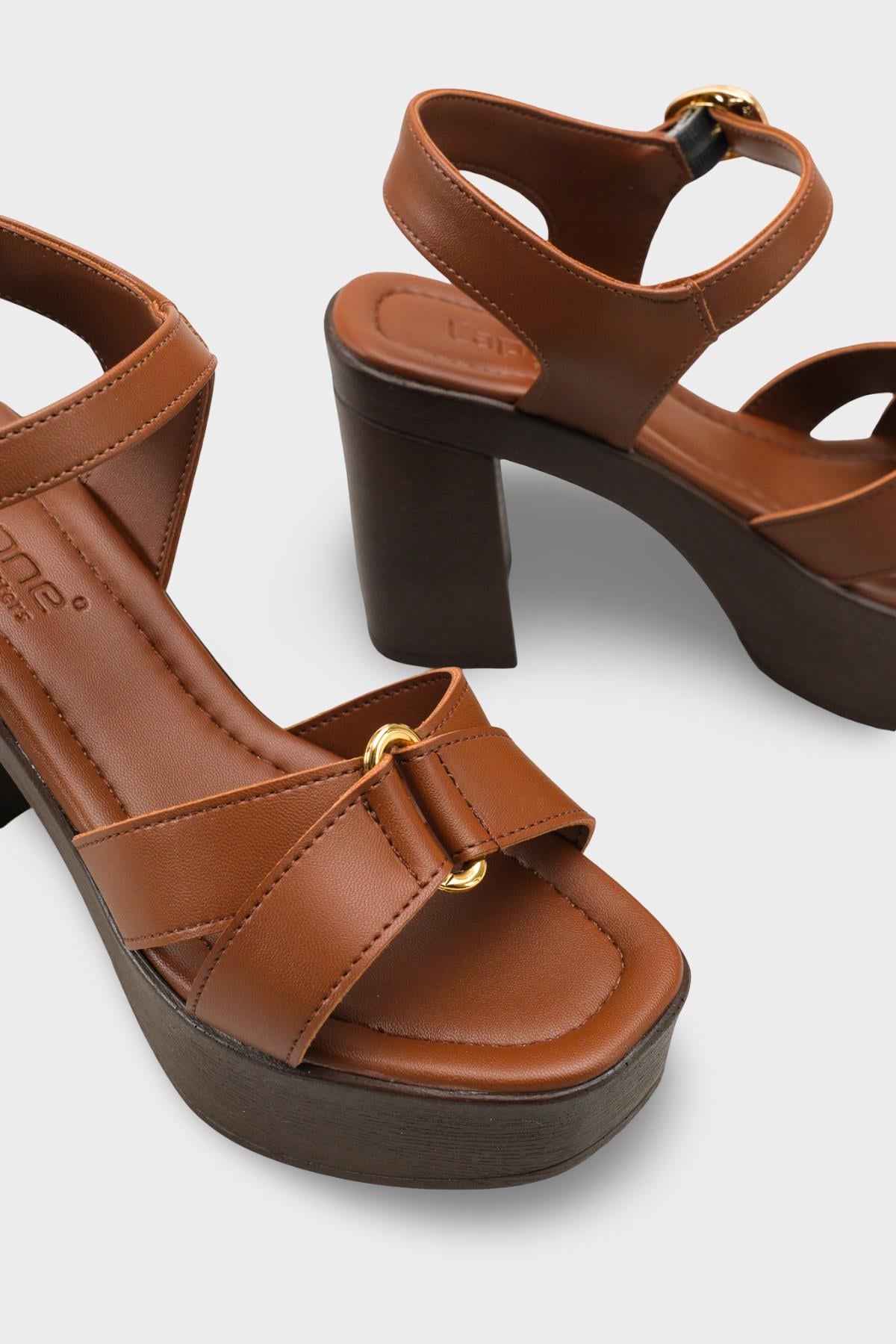 Capone Sheilah Platform Cross Band Ankle Strap Women Brown Sandal