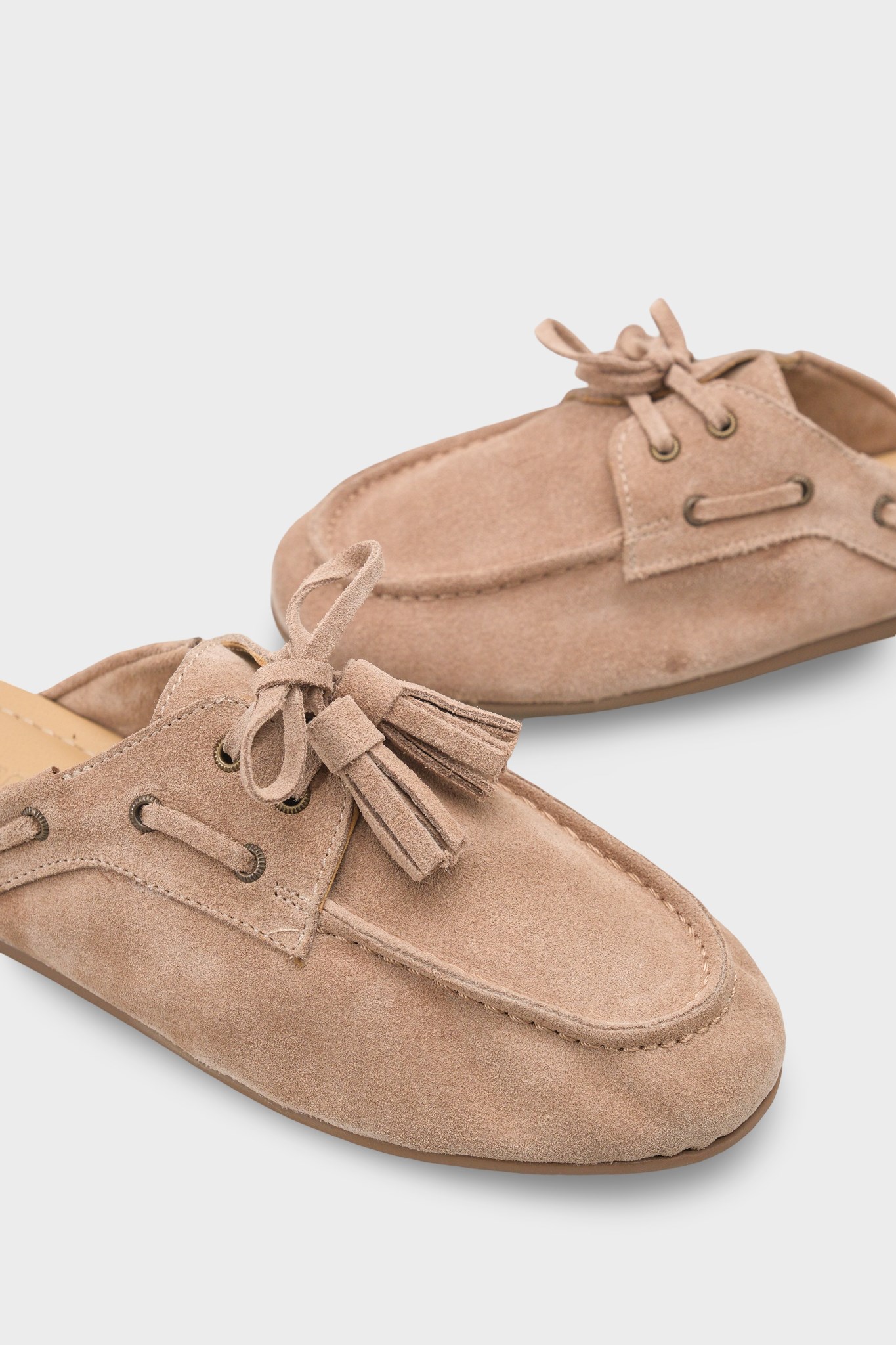 Capone Shellie Genuine Leather Suede Lace-Up Beaded Comfort Closed Toe Women Sand Sandal