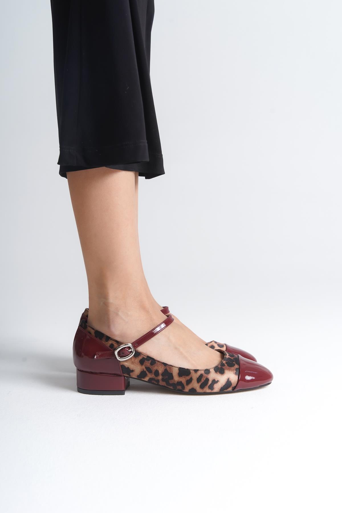 Capone Short-Heeled Strap Leopard Women Burgundy Shoes