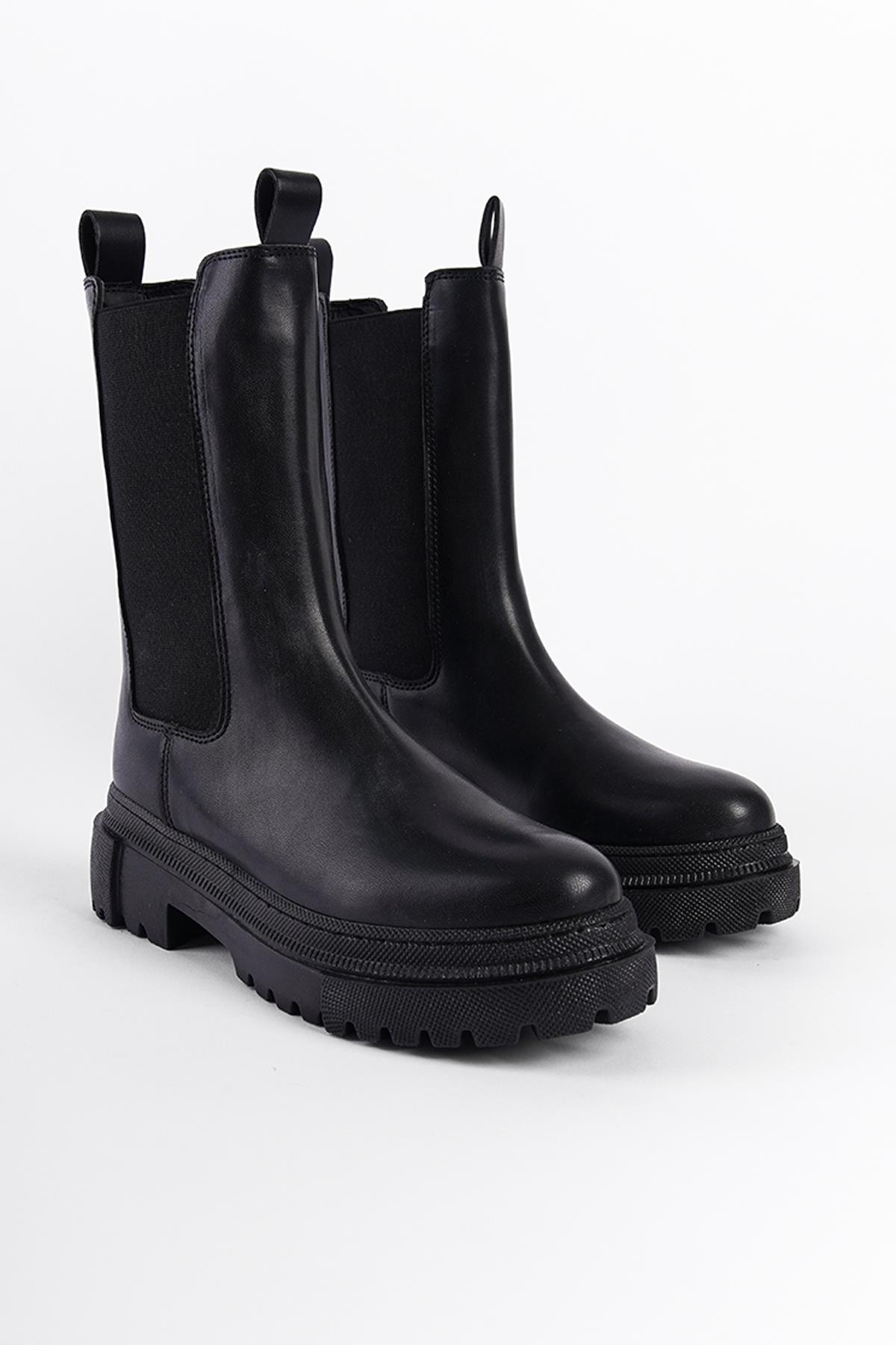 Capone Side Elastic Ankle Boots