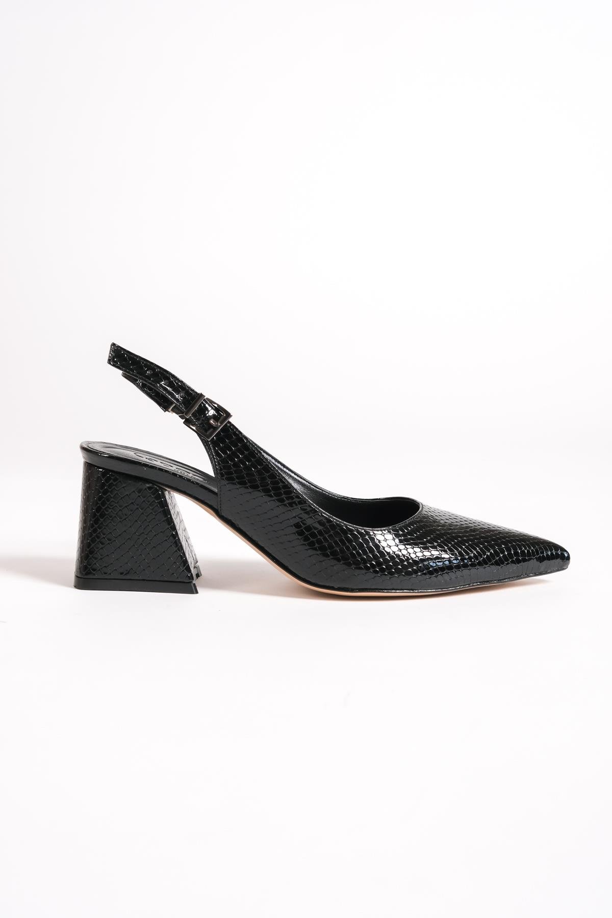 Capone Soft Padded Insole Women Black Heeled Shoes