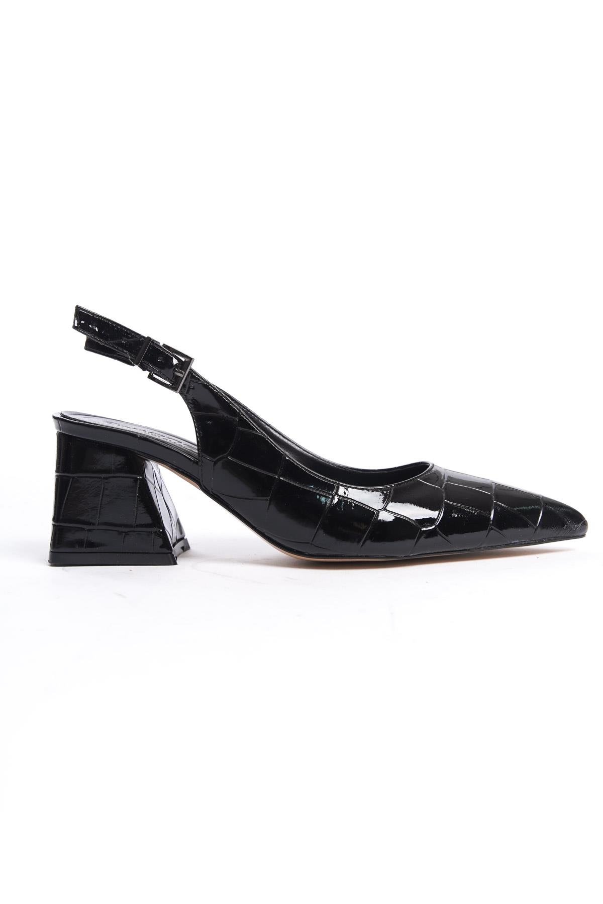 Capone Soft Padded Insole Women Black Heeled Shoes