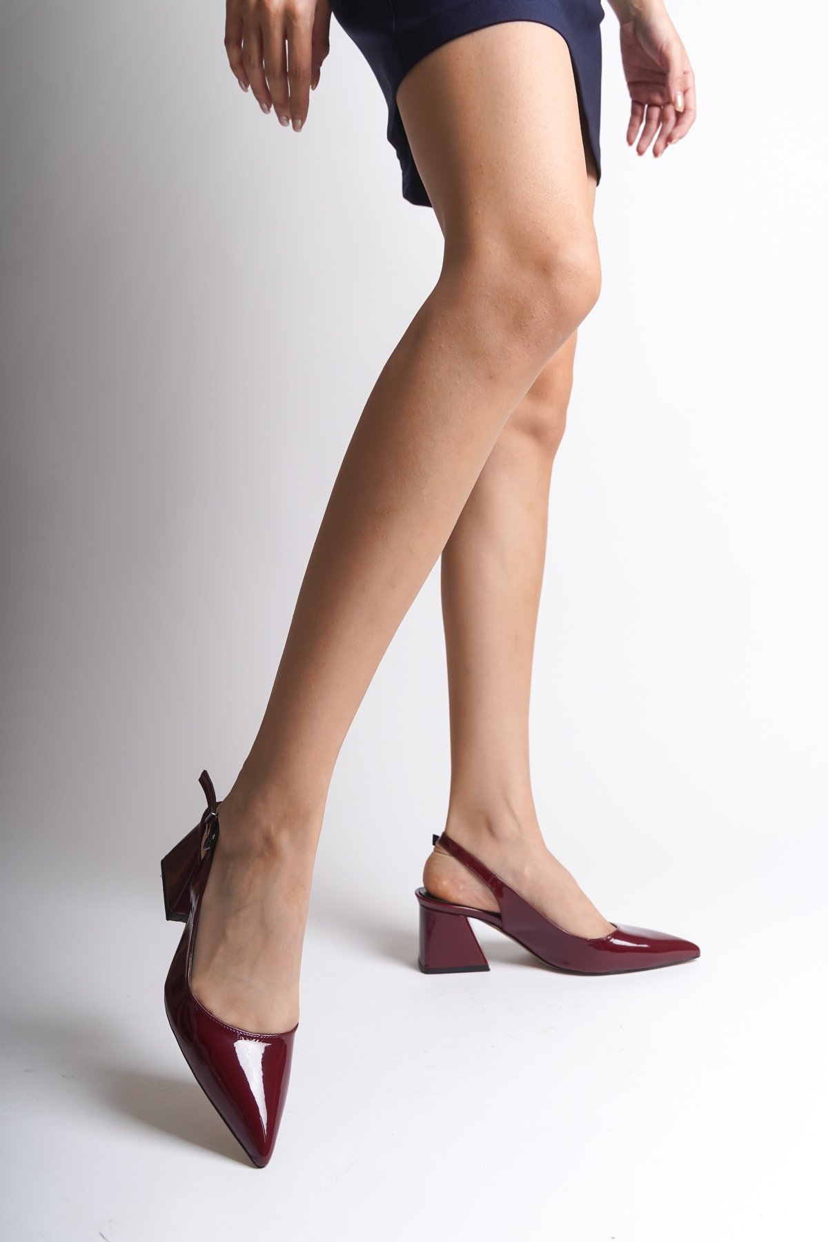 Capone Soft Padded Insole Women Burgundy Heeled Shoes