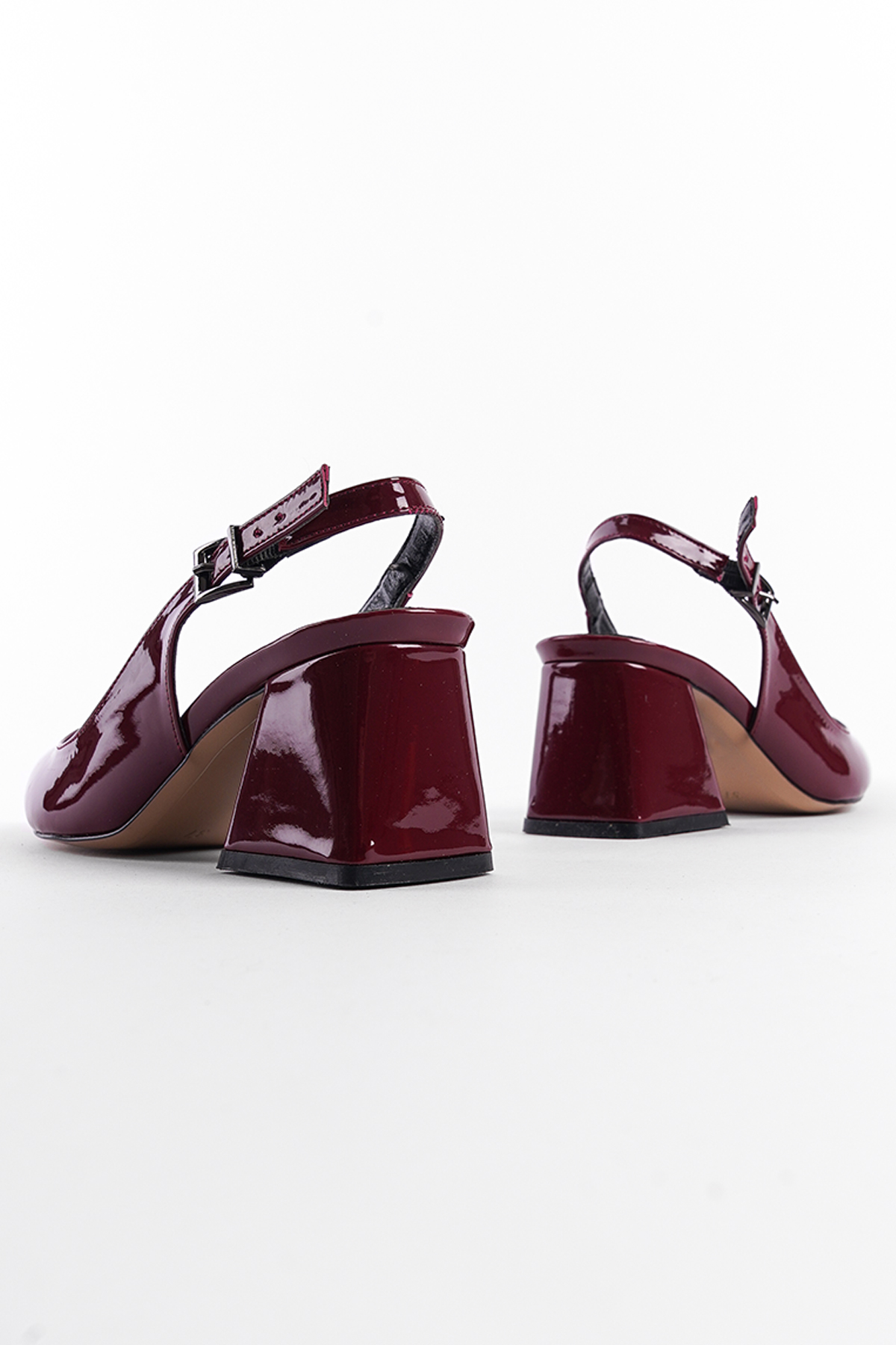 Capone Soft Padded Insole Women Burgundy Heeled Shoes