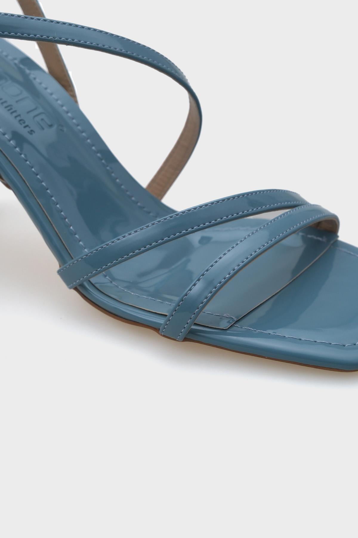 Capone Strapped Mid Heeled Women Blue Sandals