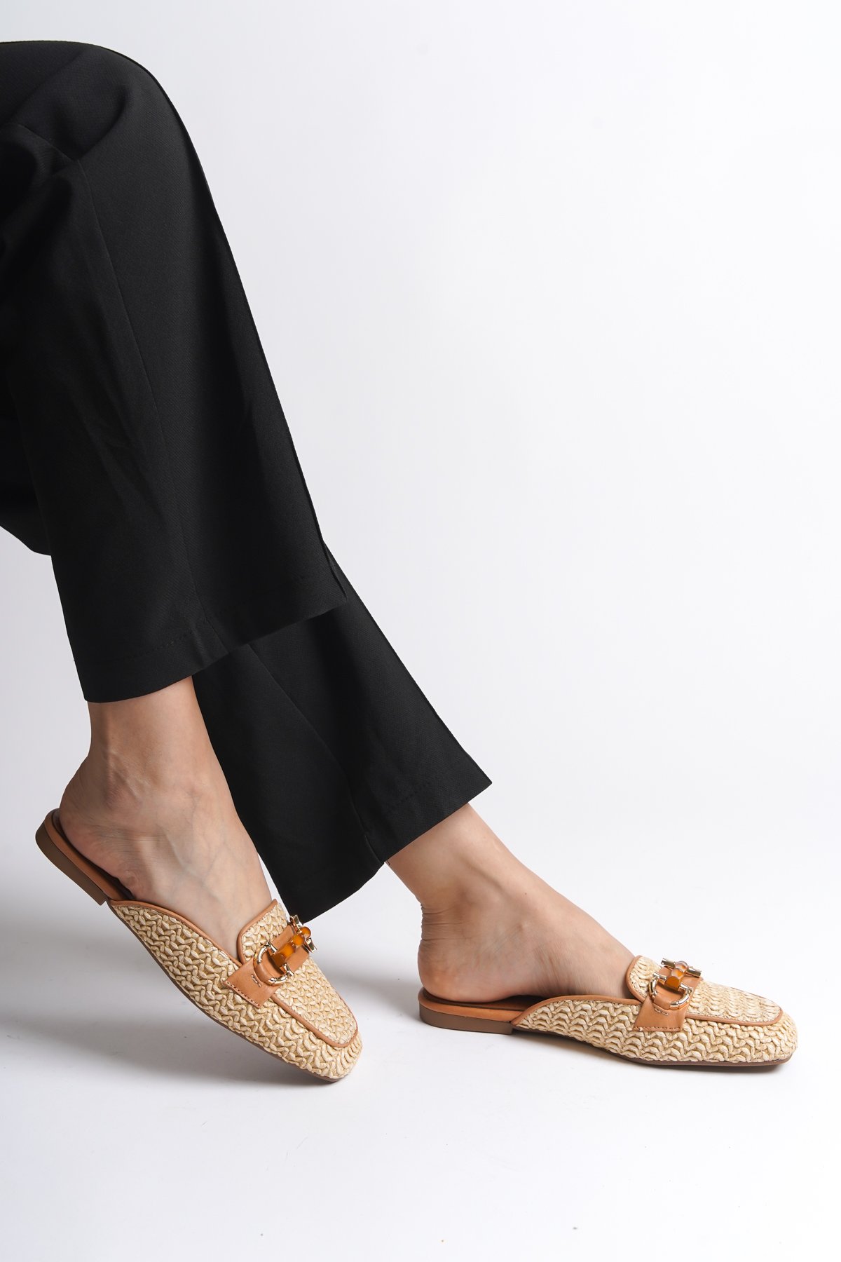 Capone Straw Buckle Genuine Leather Women Tan Short Heeled Closed Women Tan Sandals