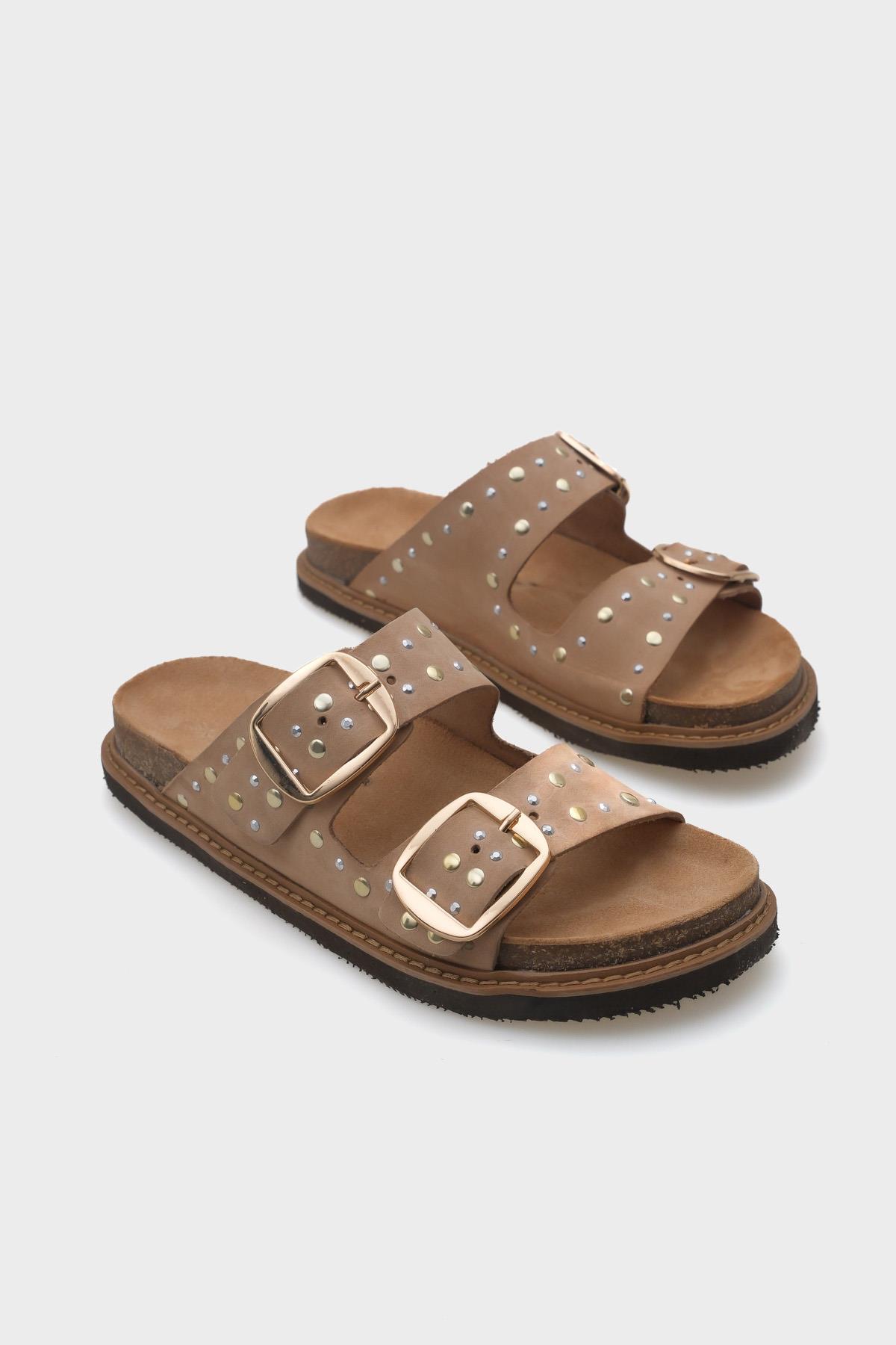 Capone Studded Leather Women Beige Sandals